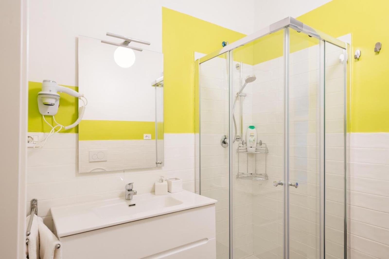 Double Room Private External Bathroom