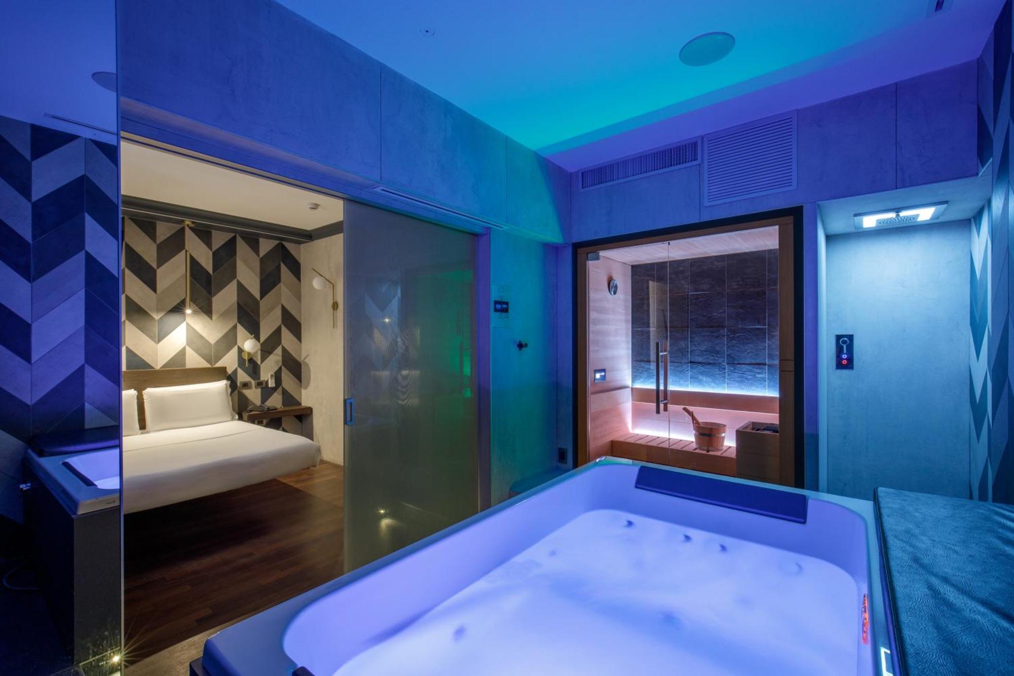 Suite Private Pool