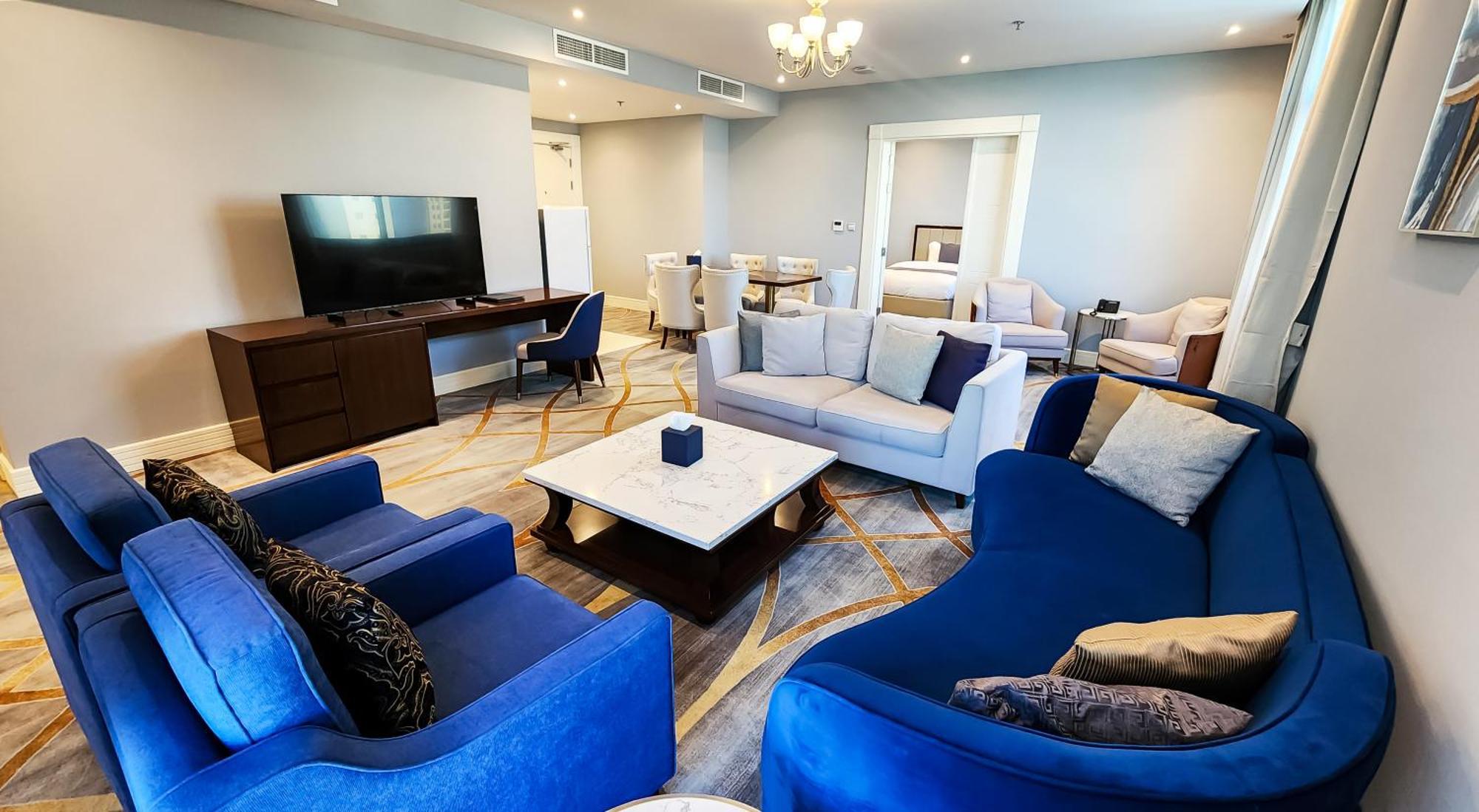Royal Suite 2 Bedrooms – Sea View