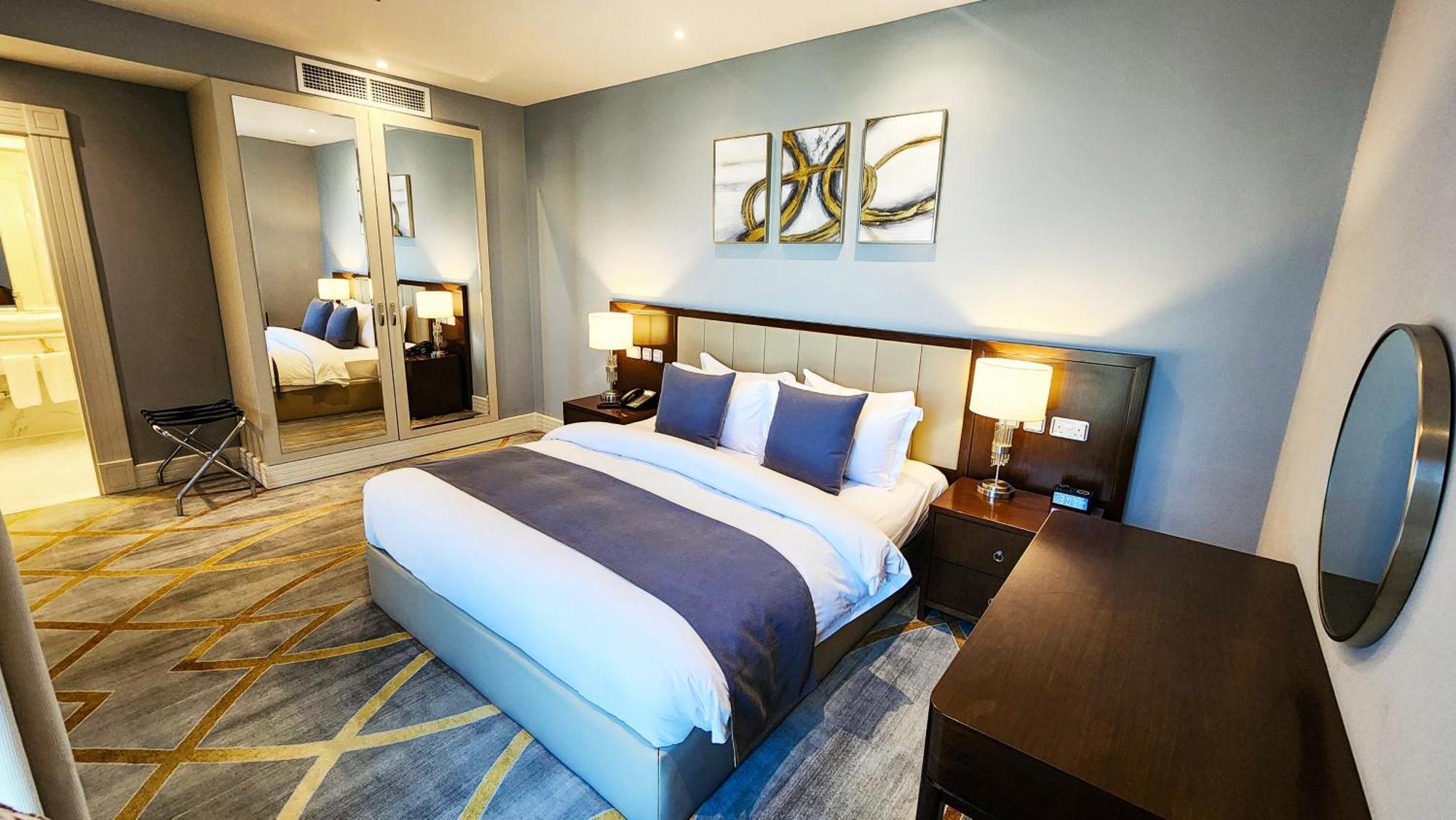 Panoramic Suite