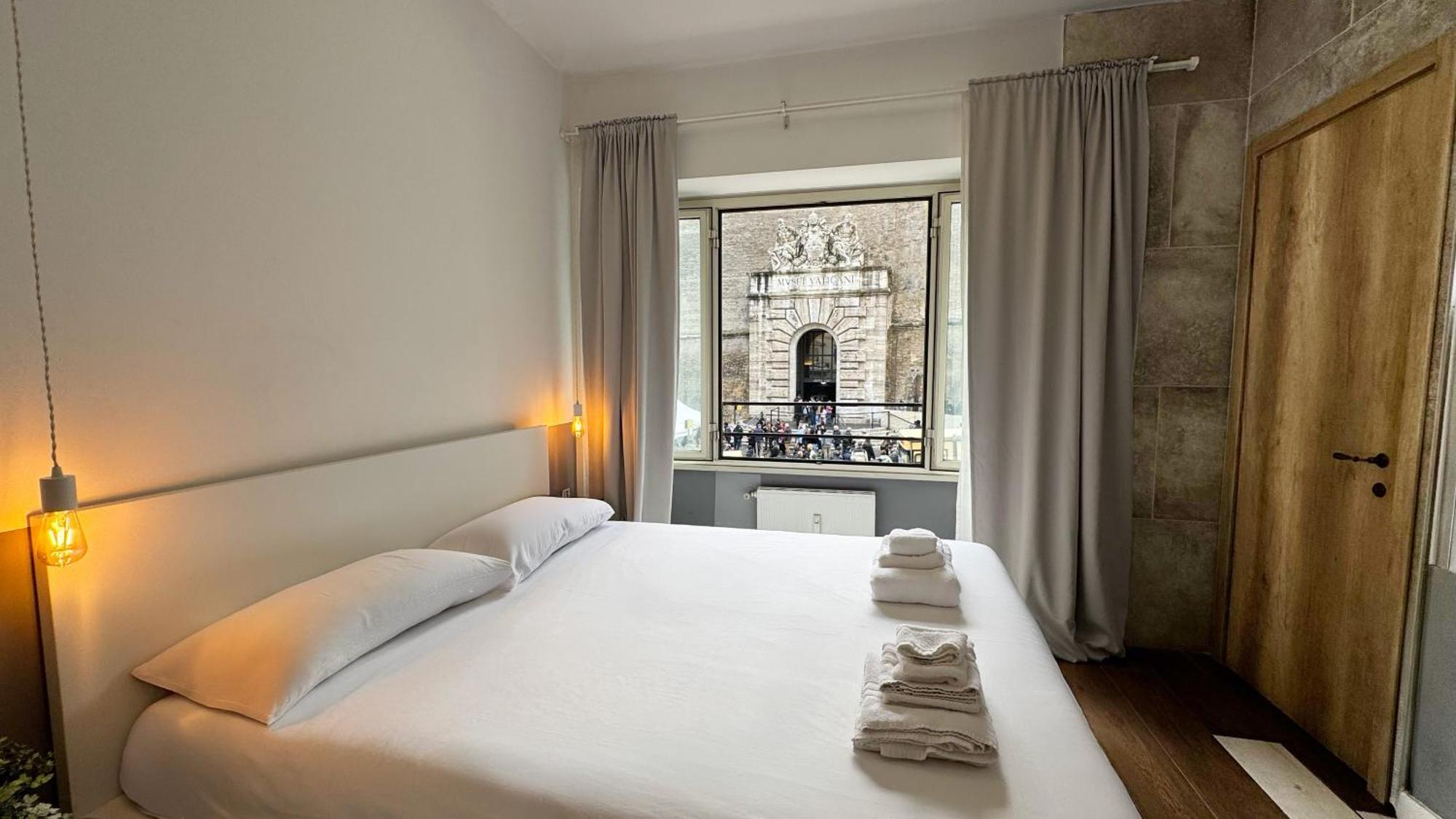 Luxury Triple Room