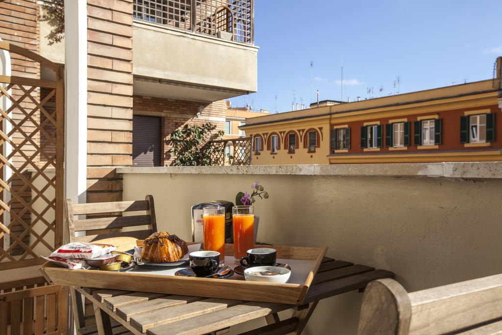Deluxe Double Room Balcony