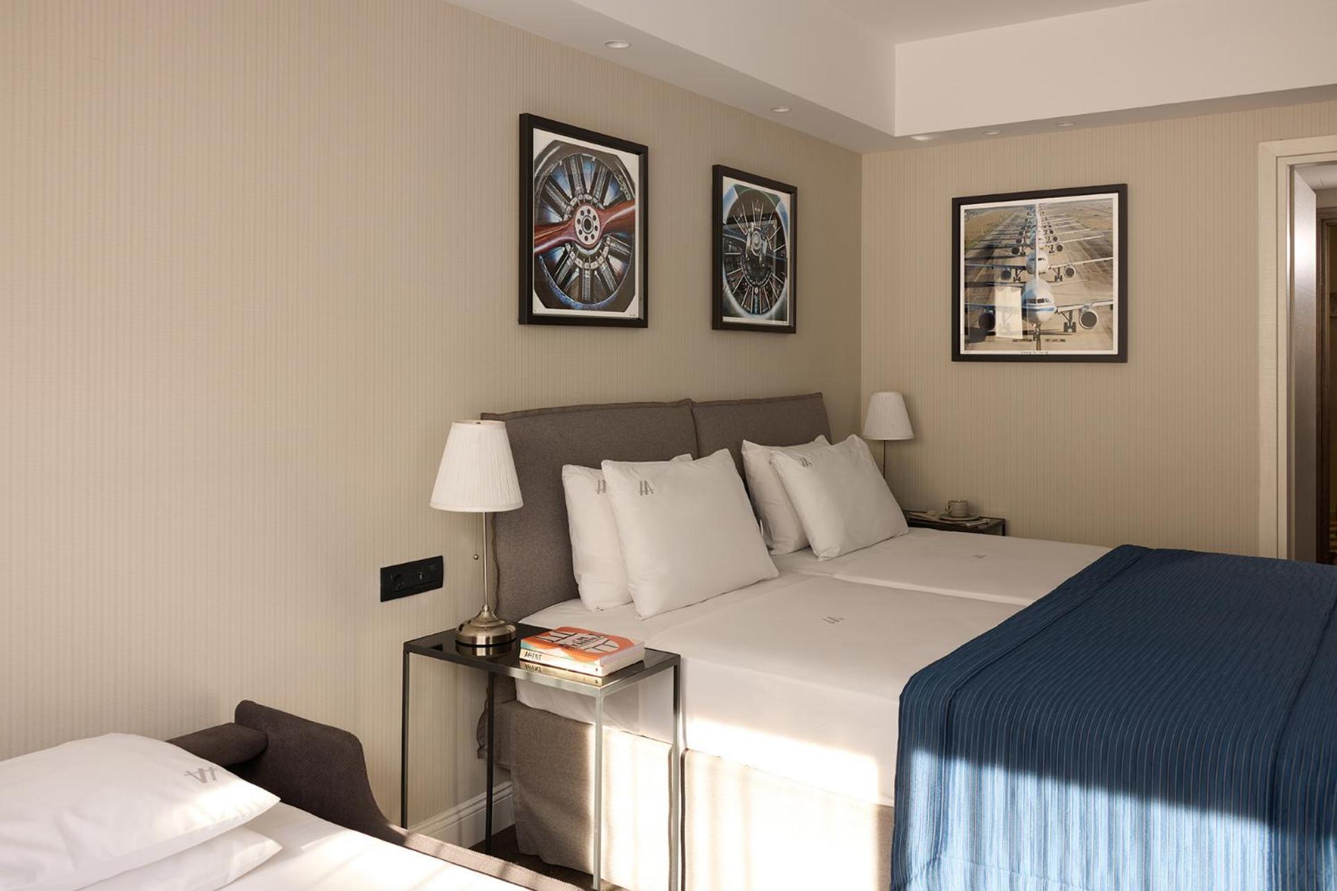 Superior Triple Room City View