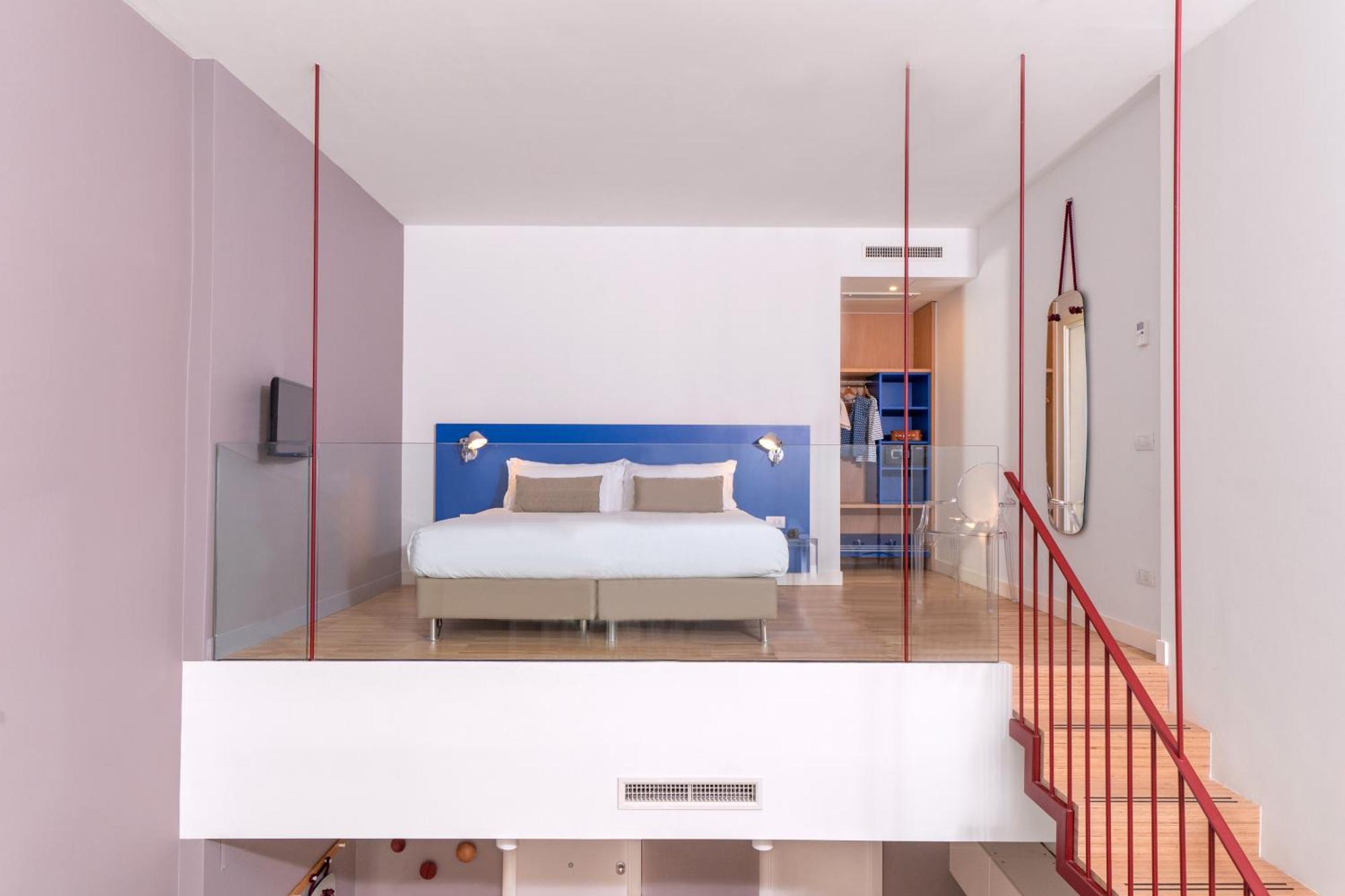 Duplex Studio Split Level