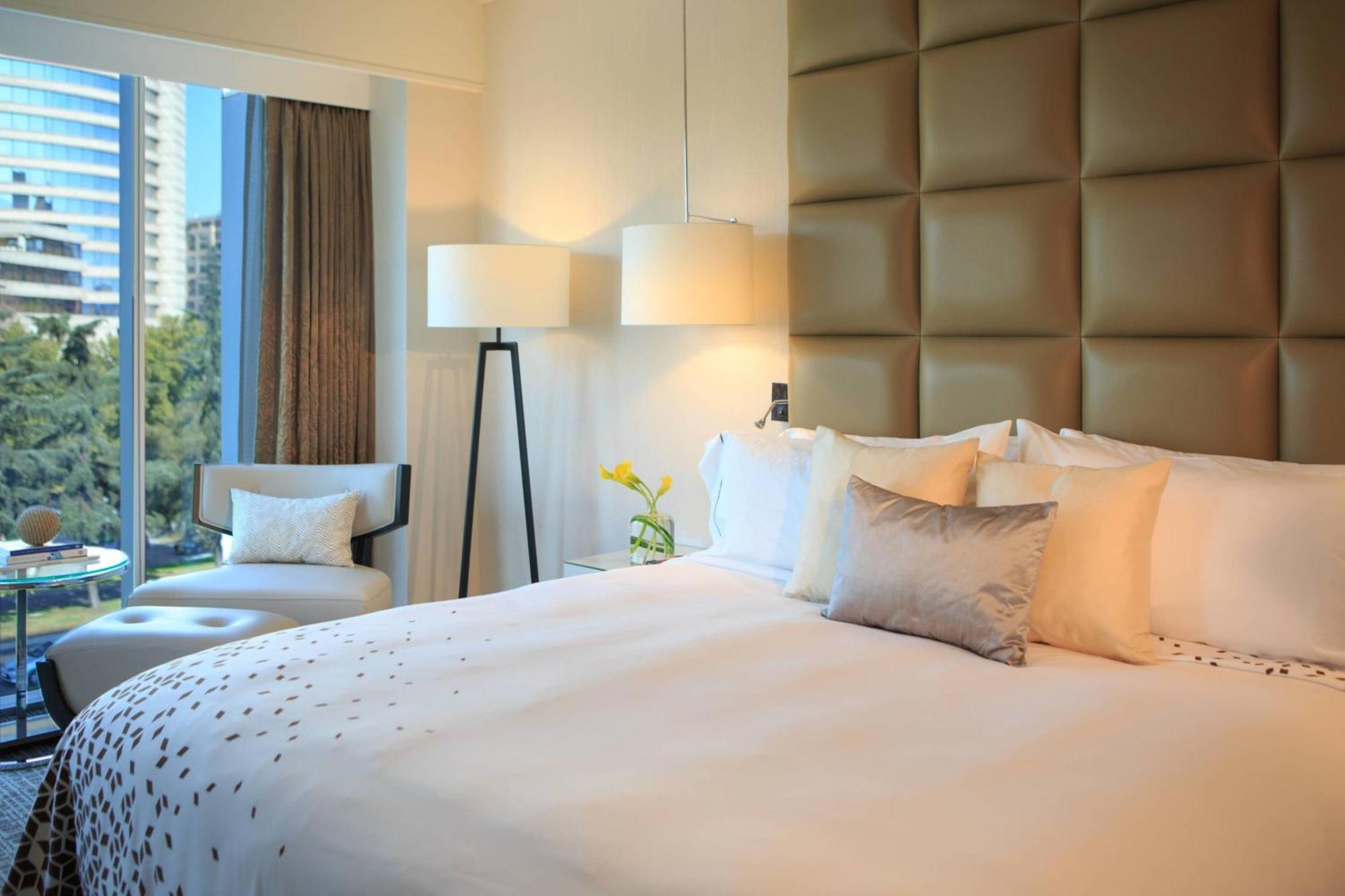Concierge level Guest room 1 Queen