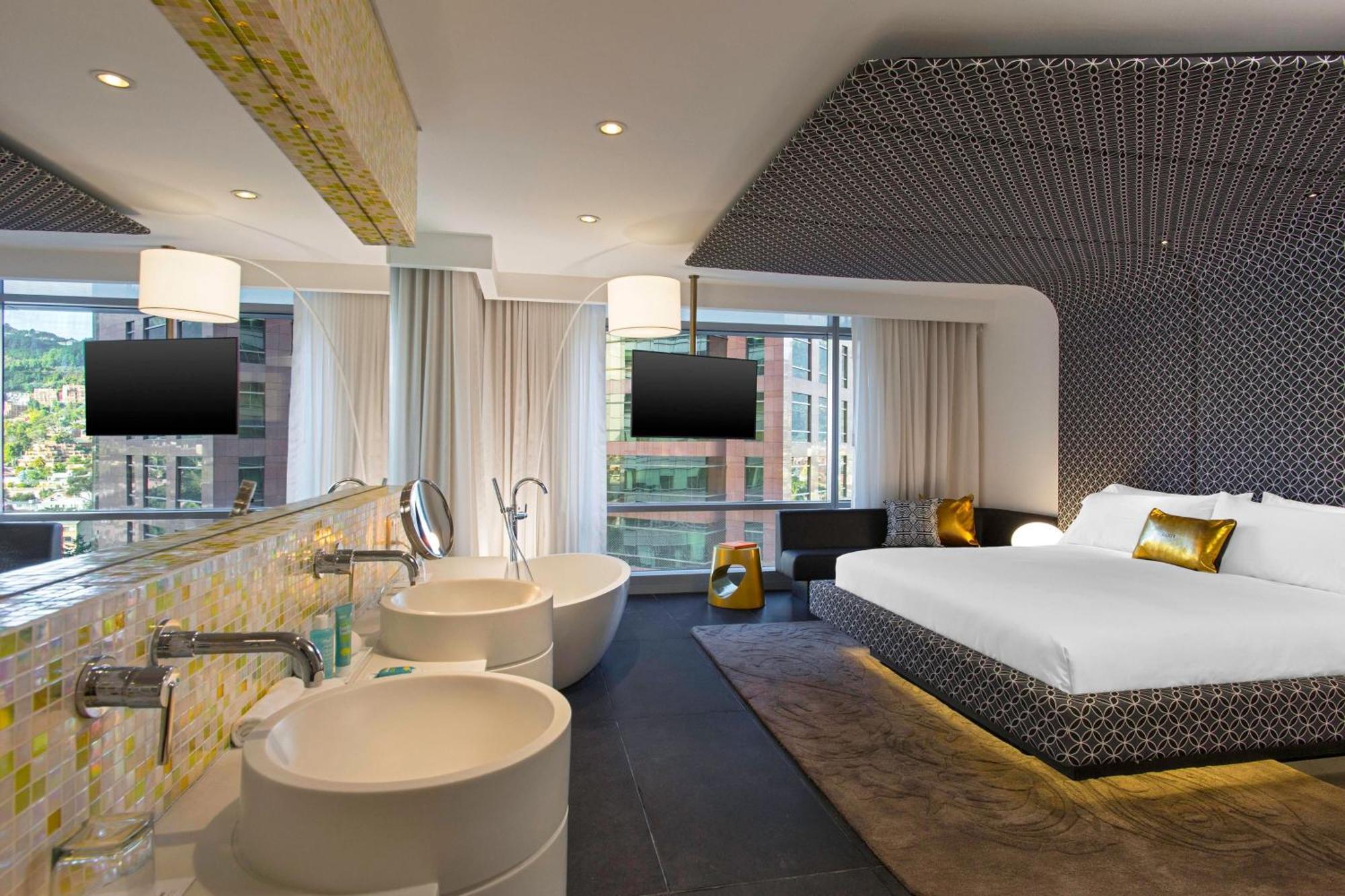 One-Bedroom Supreme Junior King Suite Loft