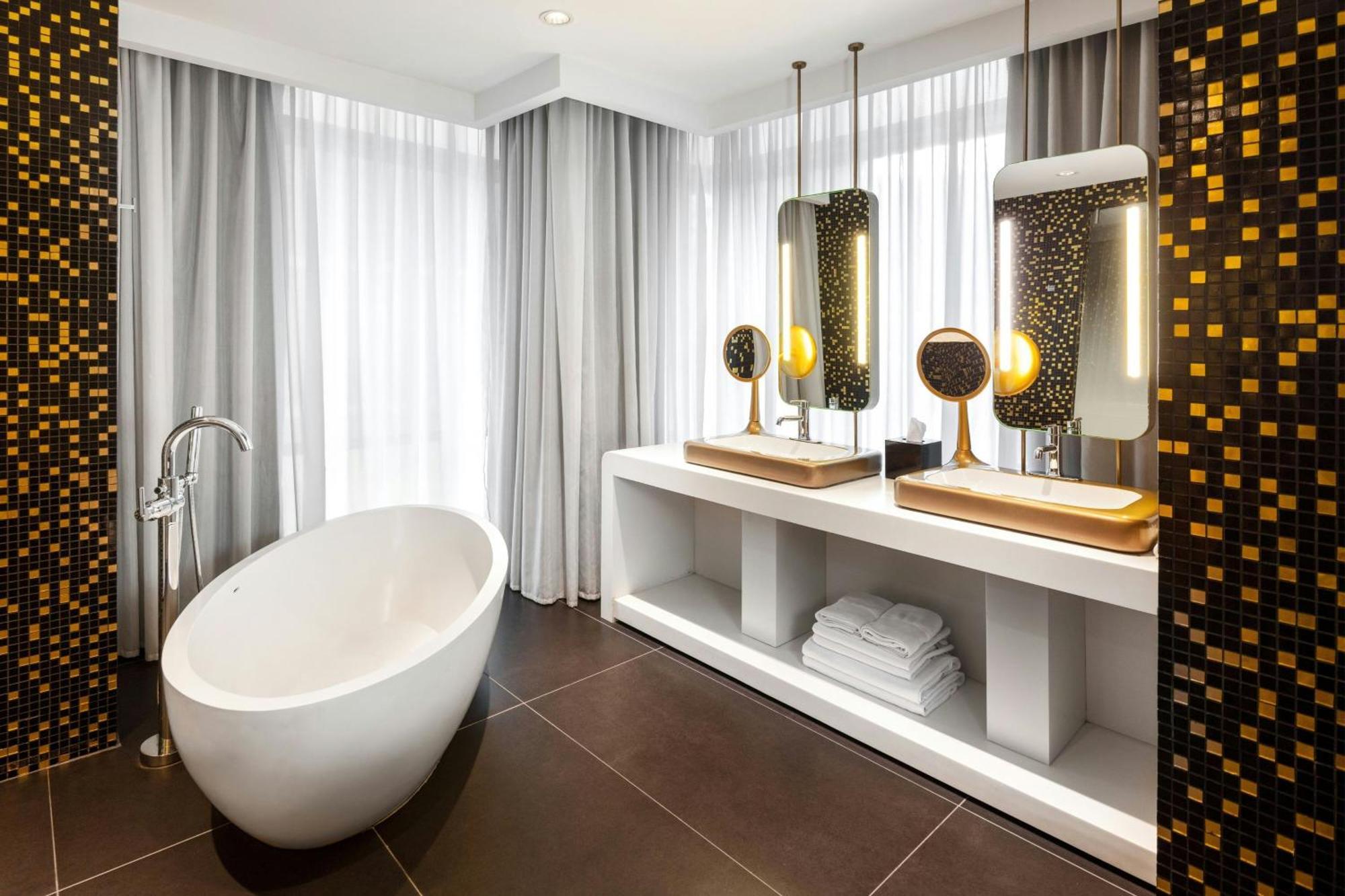 One-Bedroom Presidential Penthouse King Suite Loft