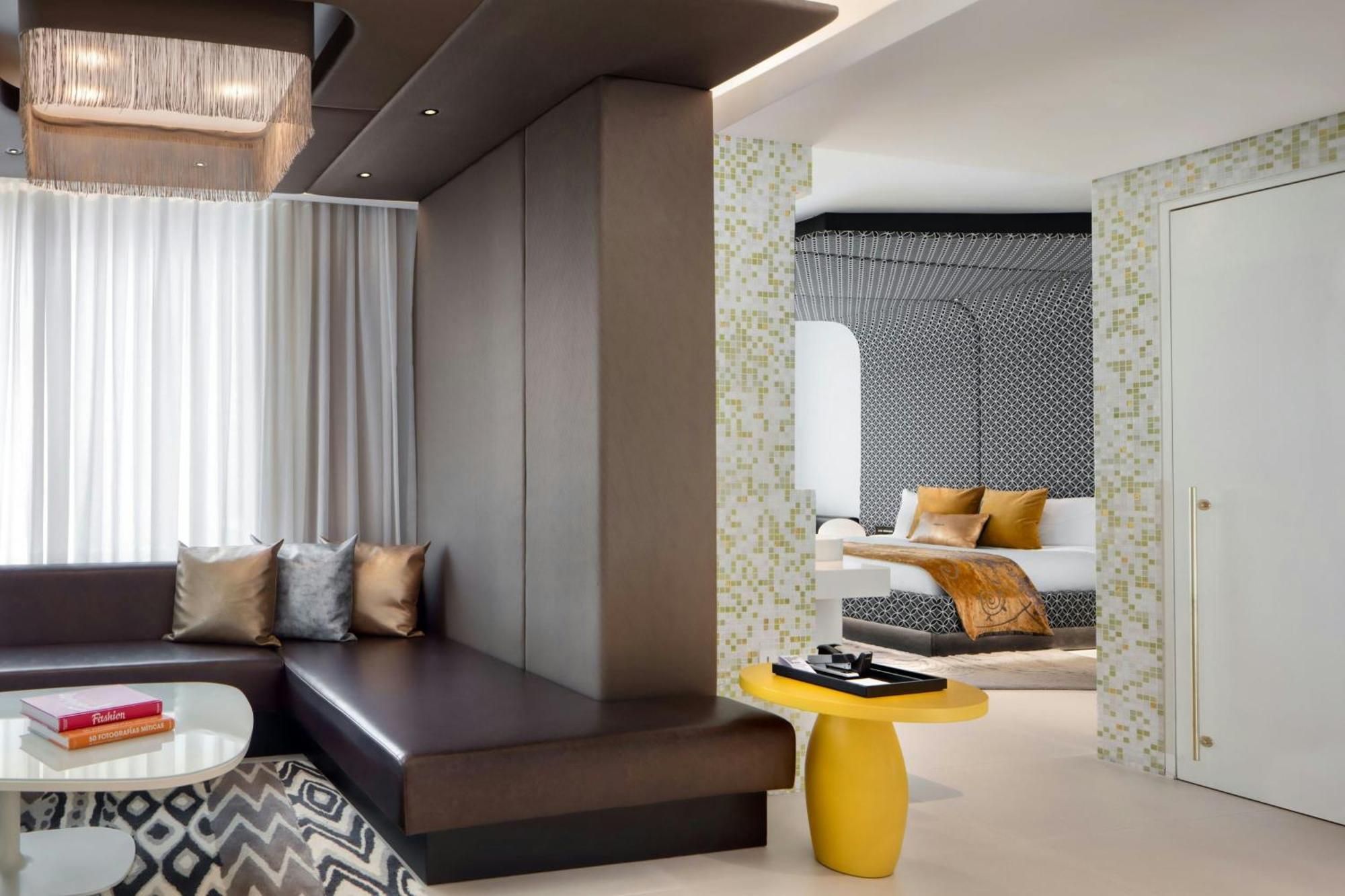 One-Bedroom Supreme Junior King Suite Loft