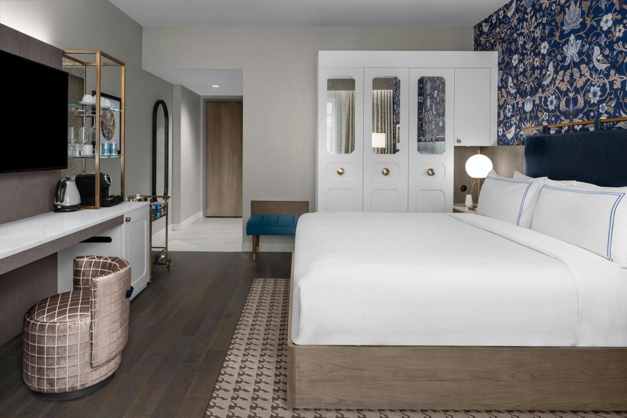 King Room