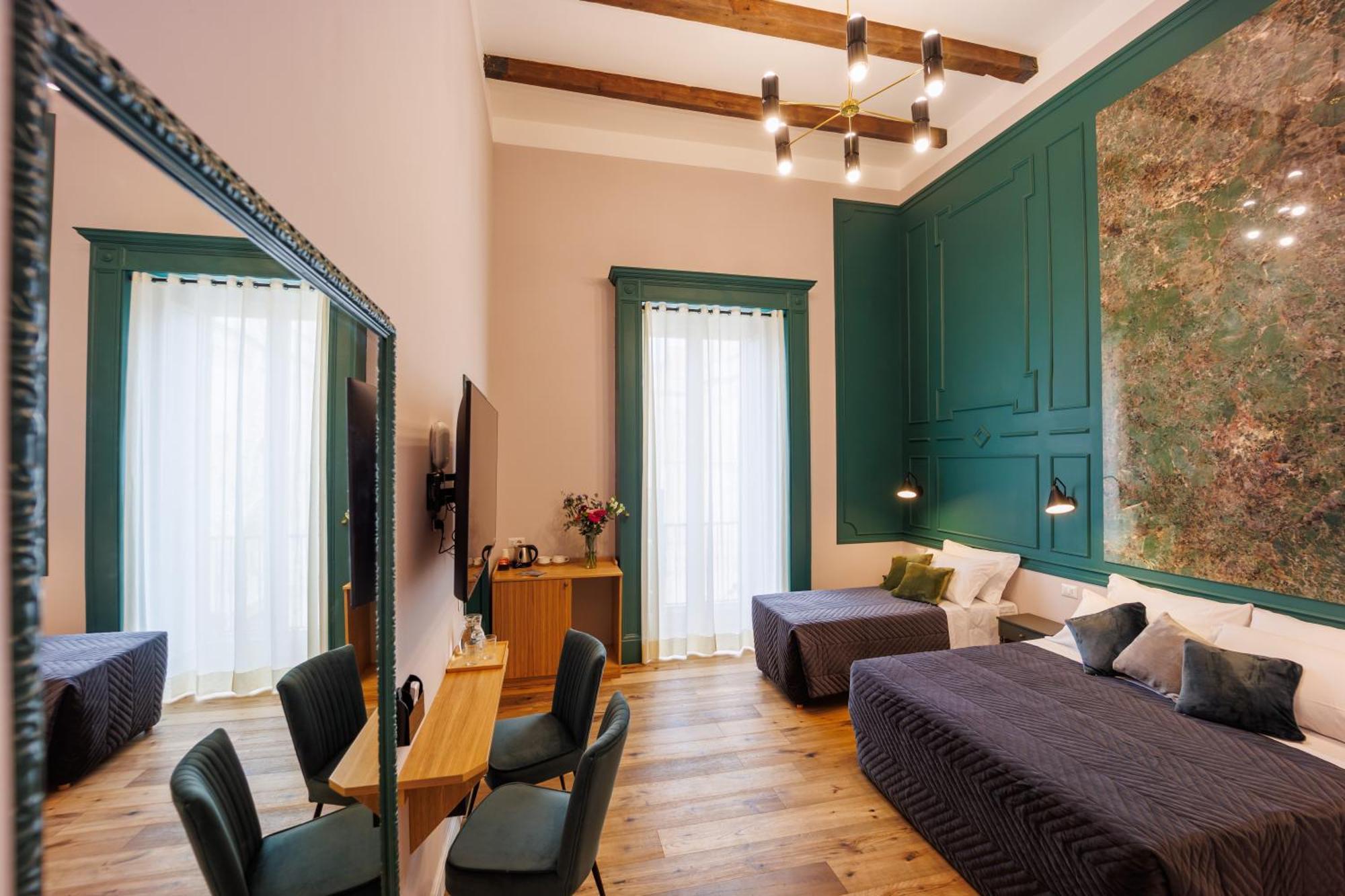Triple Room Balcony