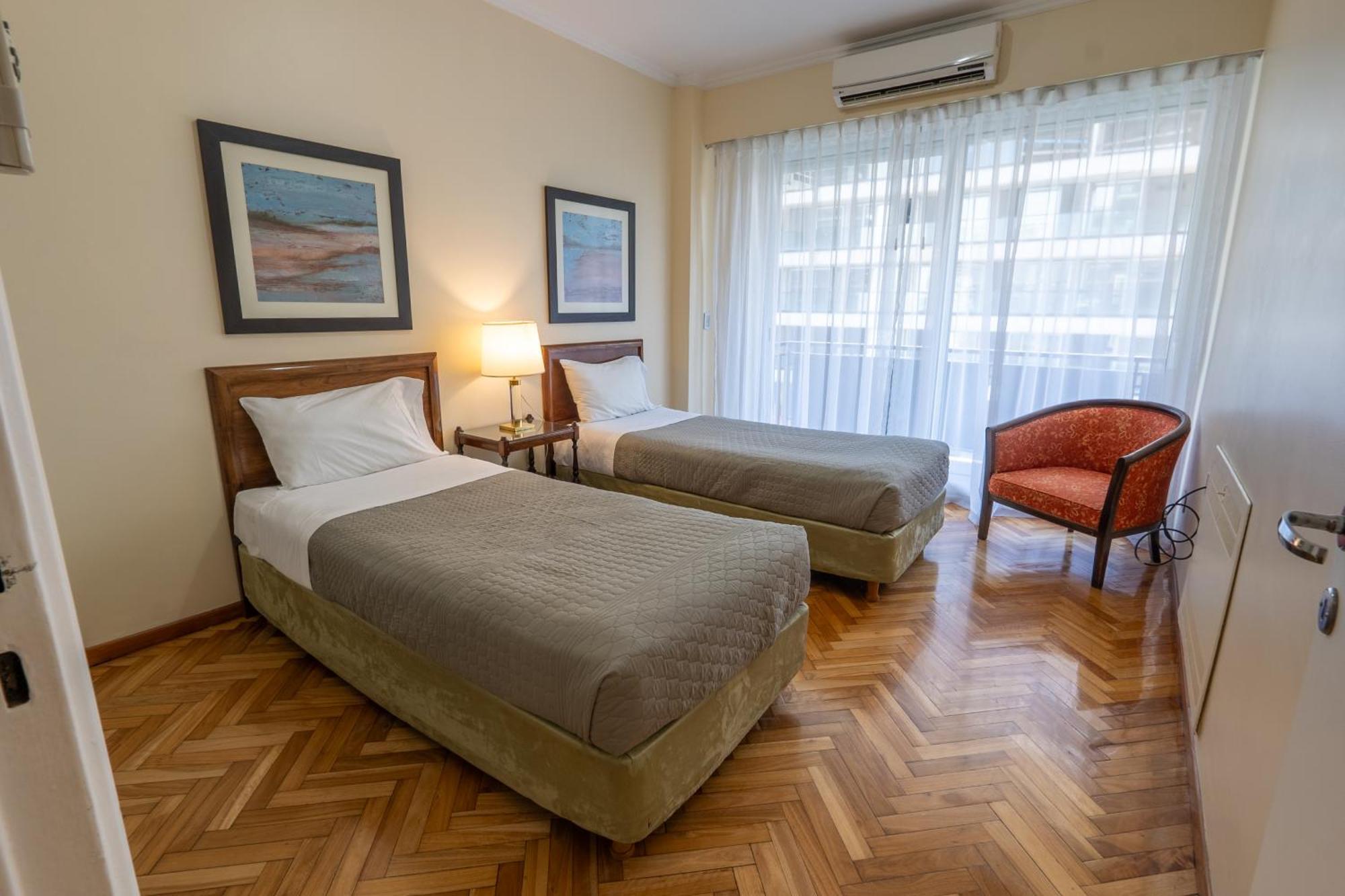 Three-Bedroom Standard Apartment