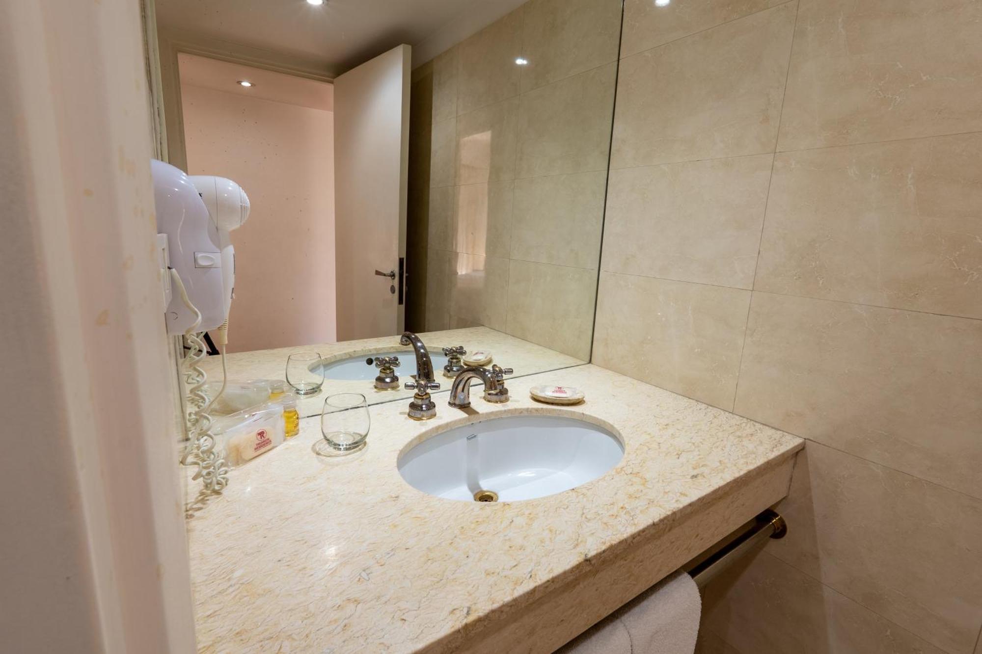 One-Bedroom Standard Apartment