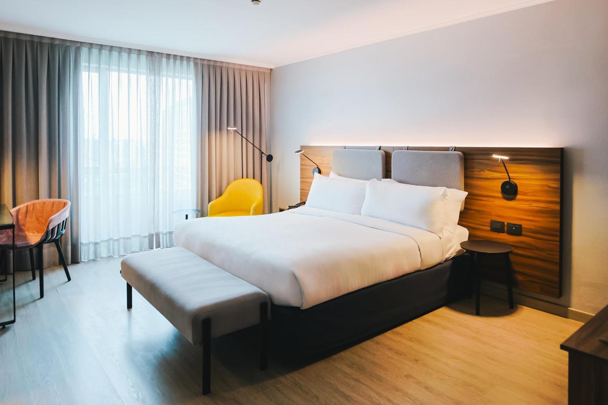 Standard King Room
