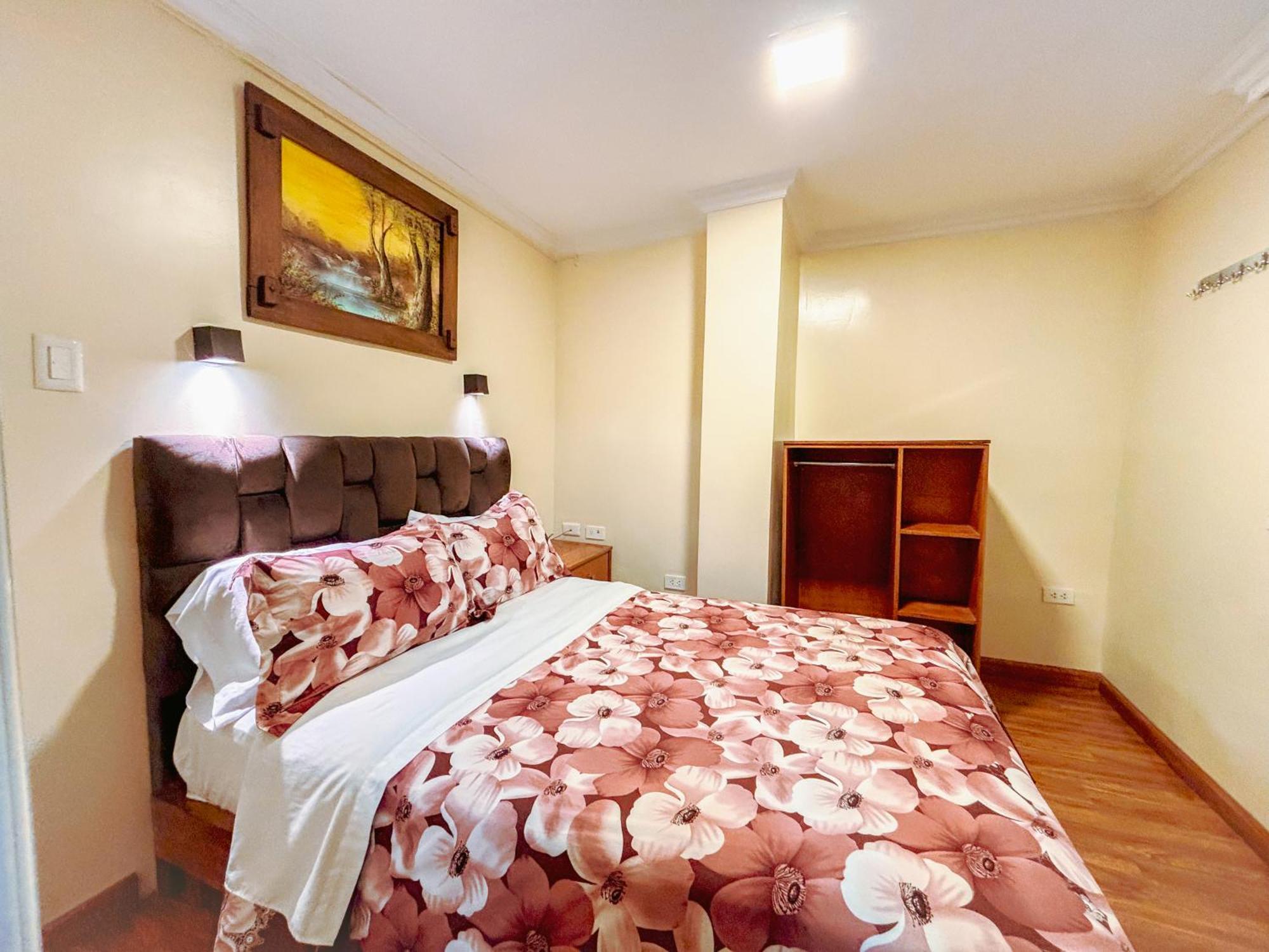 Double Room Private Bathroom