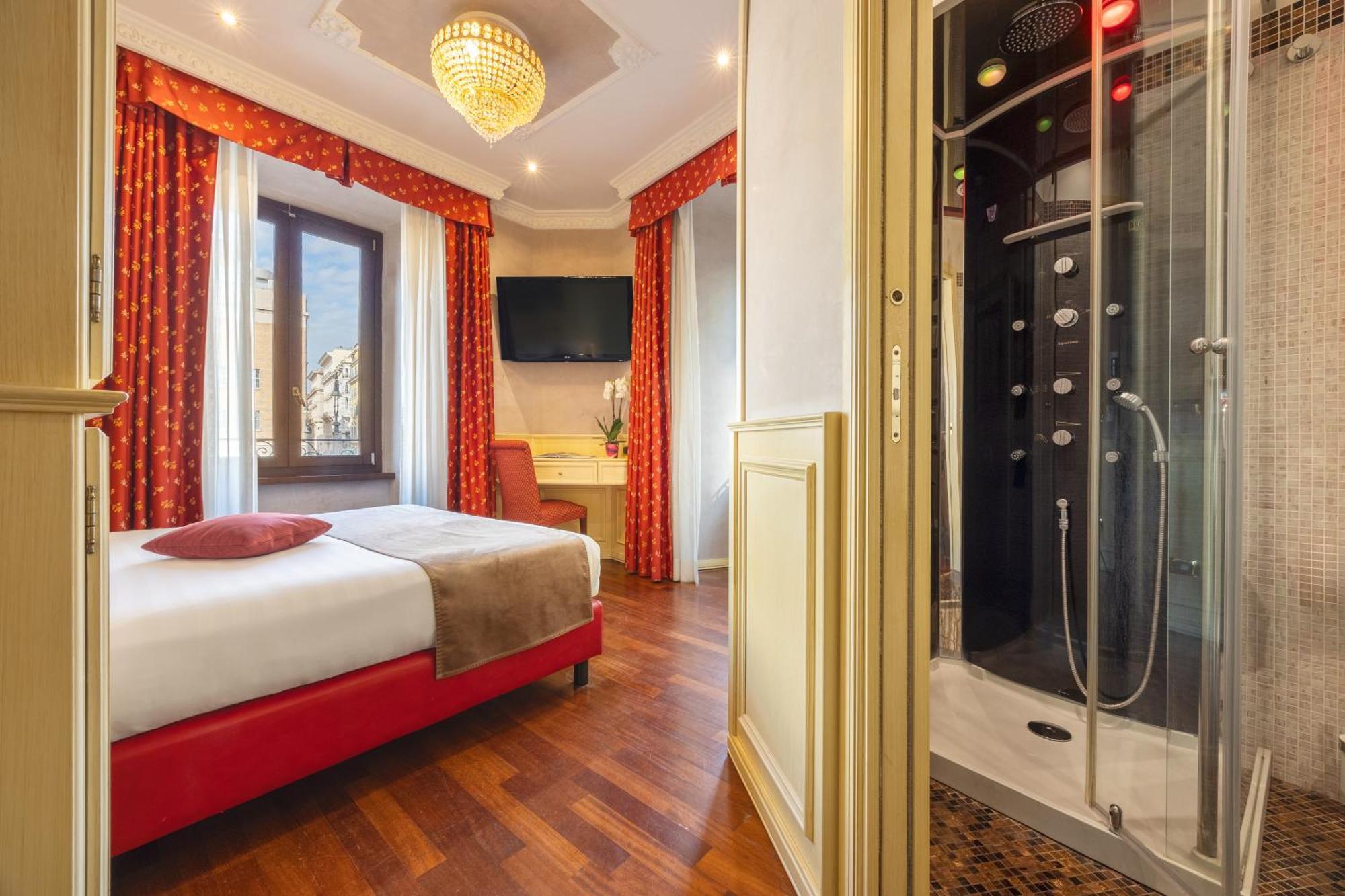 Deluxe Double or Twin Room