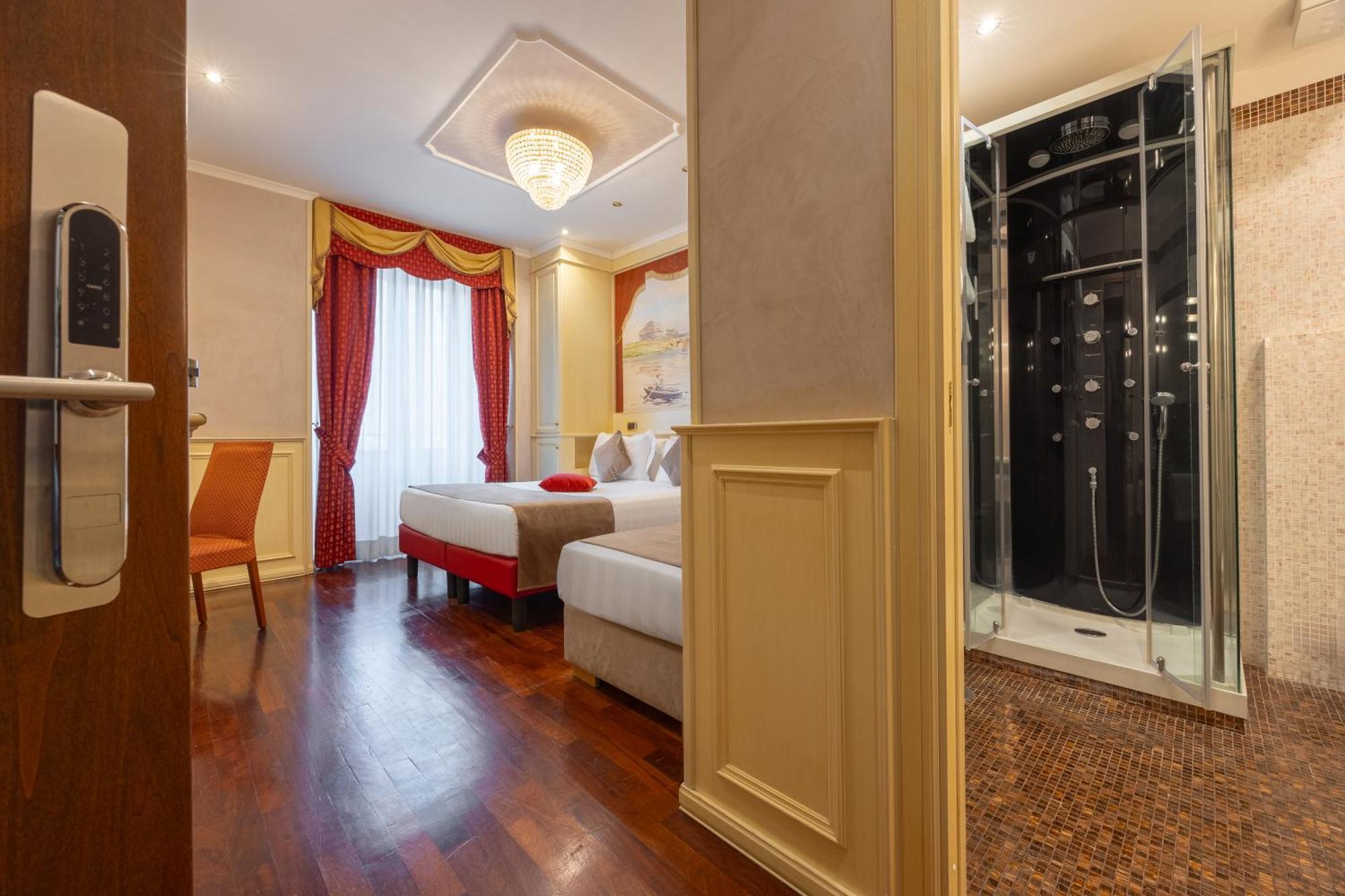 Deluxe Triple Room