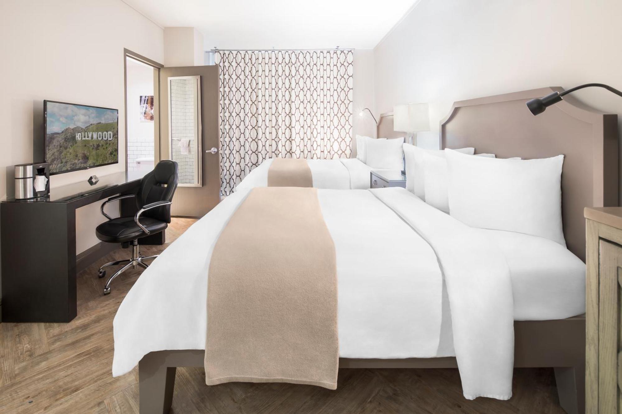 Queen Room with Two Queen Beds - Disability Access
