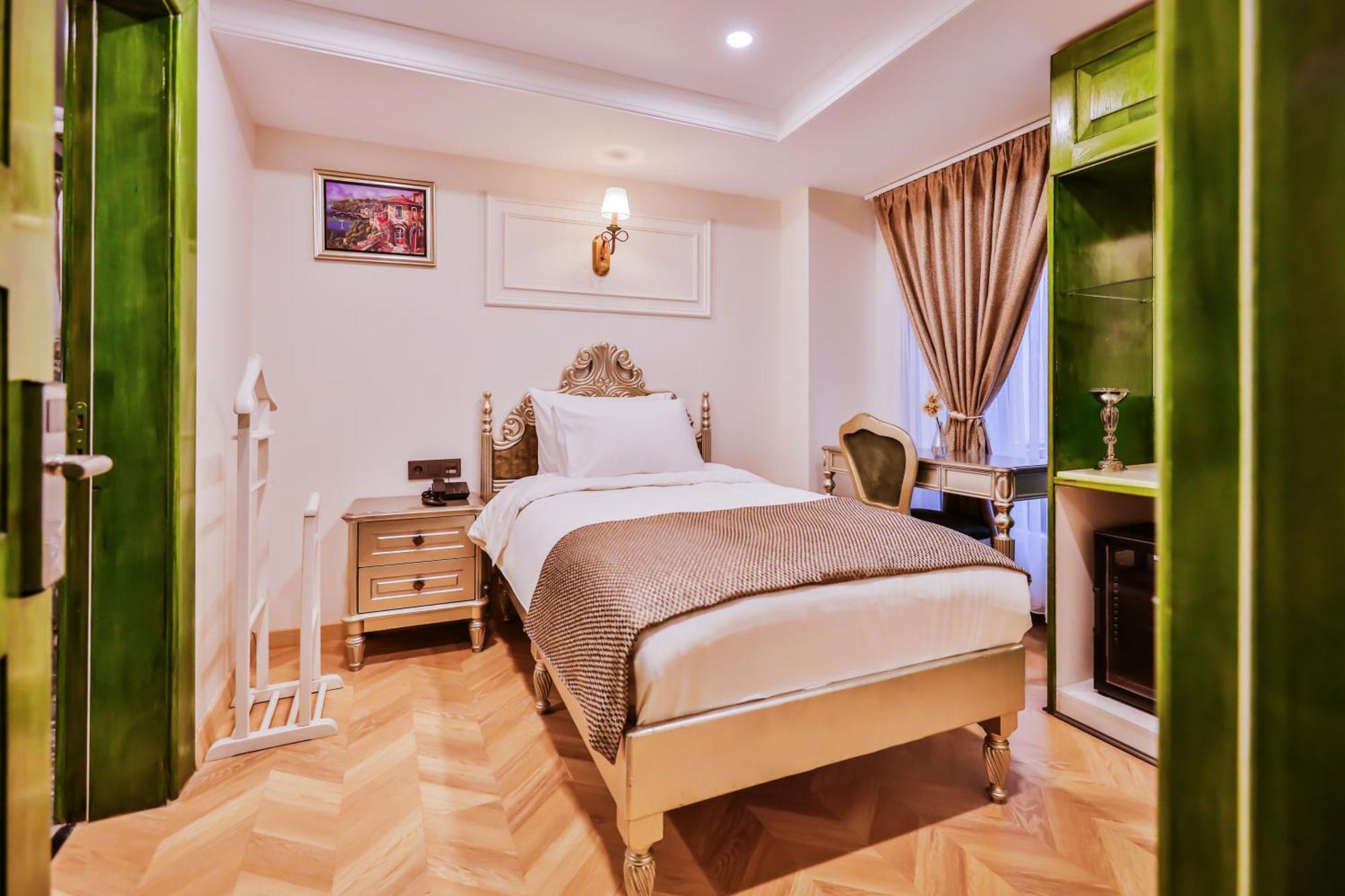 Single Room,1648394854:JPEG