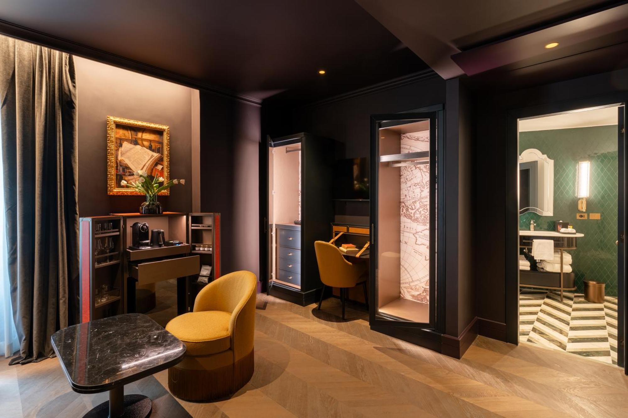 Executive Suite