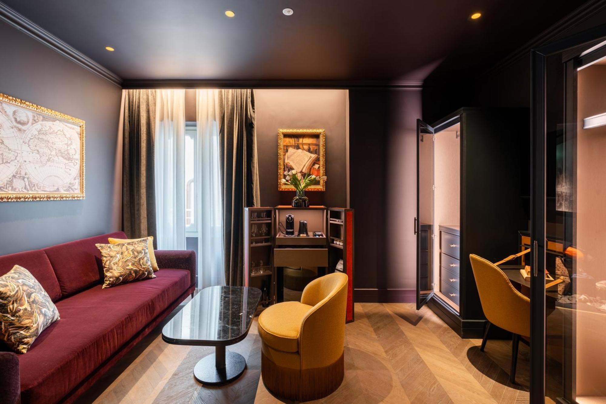 Executive Suite