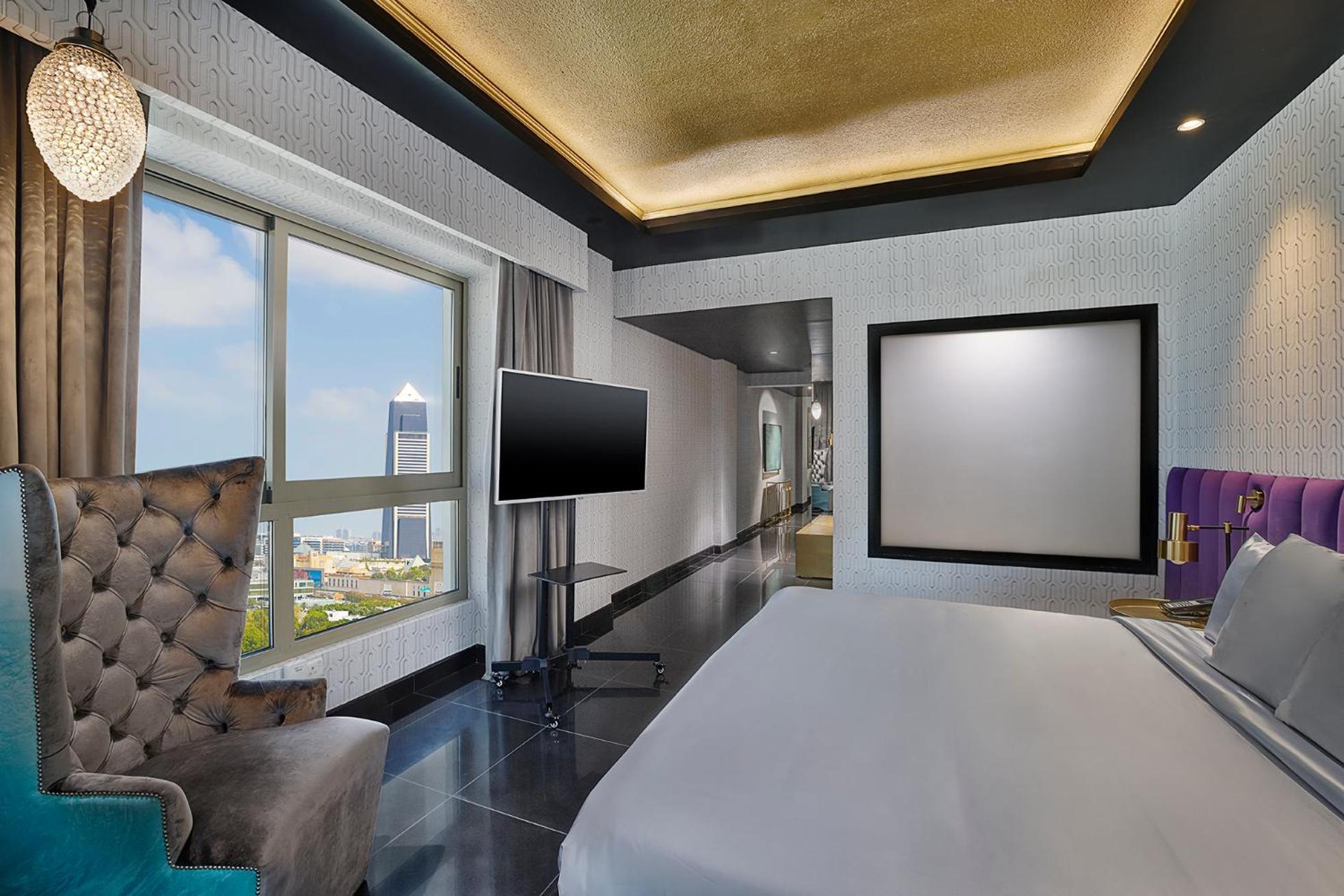Premium Level Luxury Private Bar