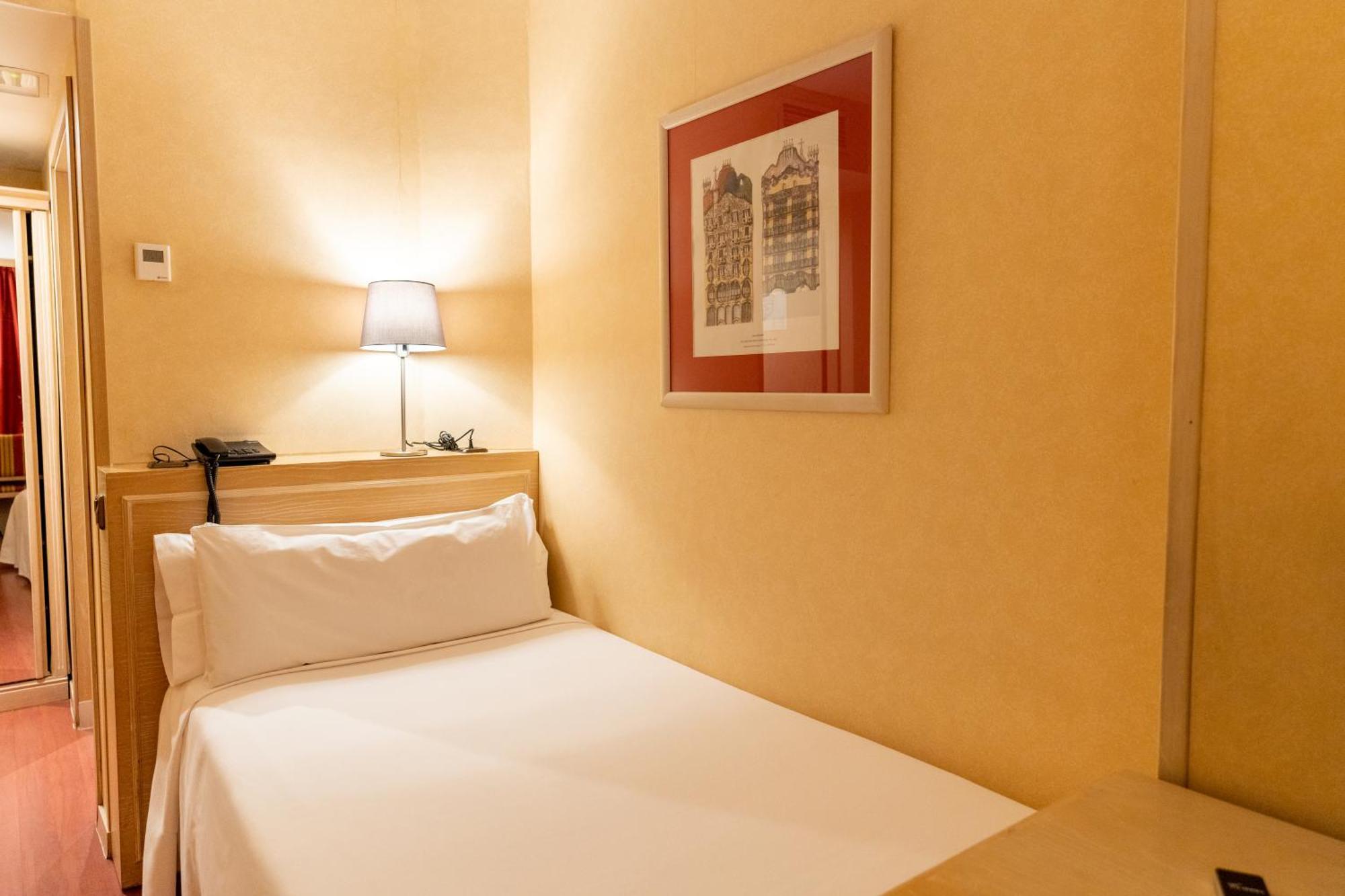 Economy Single Room