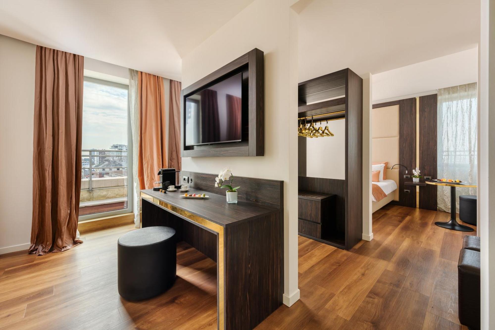 Executive Suite