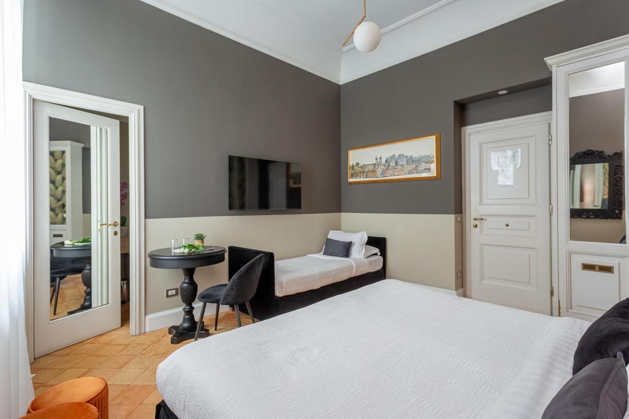 Superior Triple Room