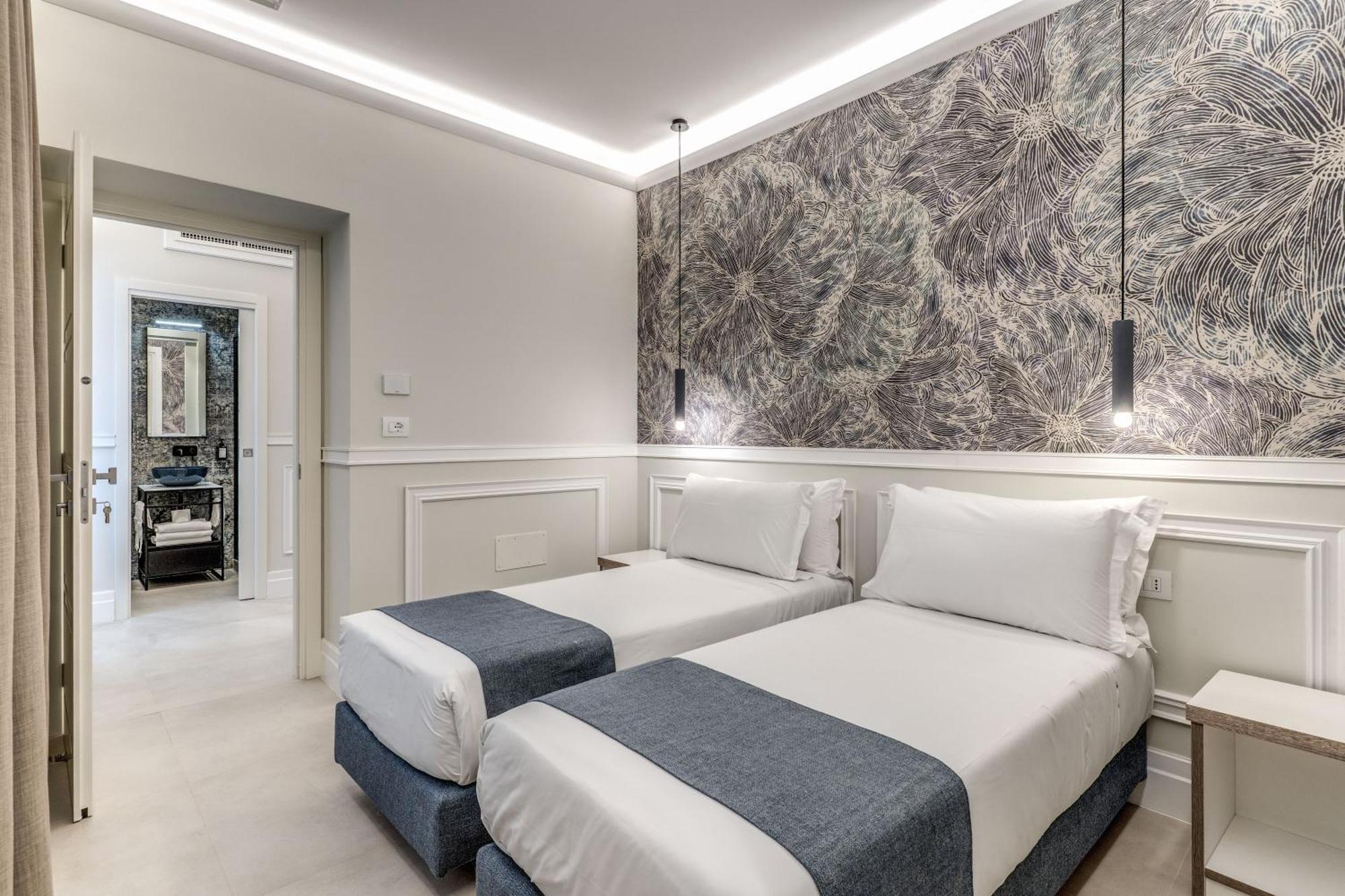 Deluxe Family Suite