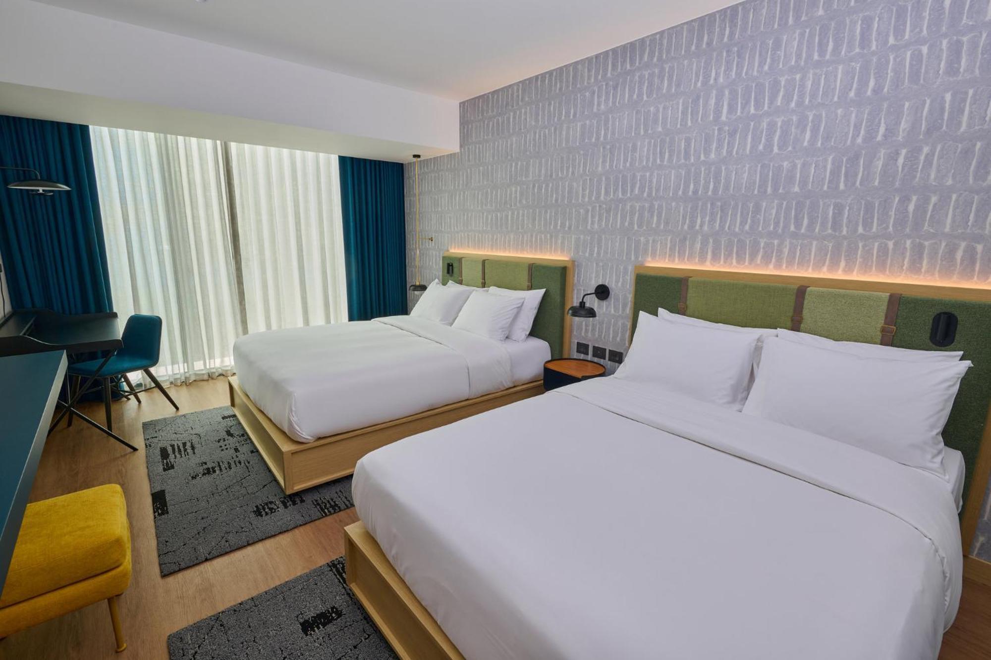 Standard Queen Room Two Queen Beds