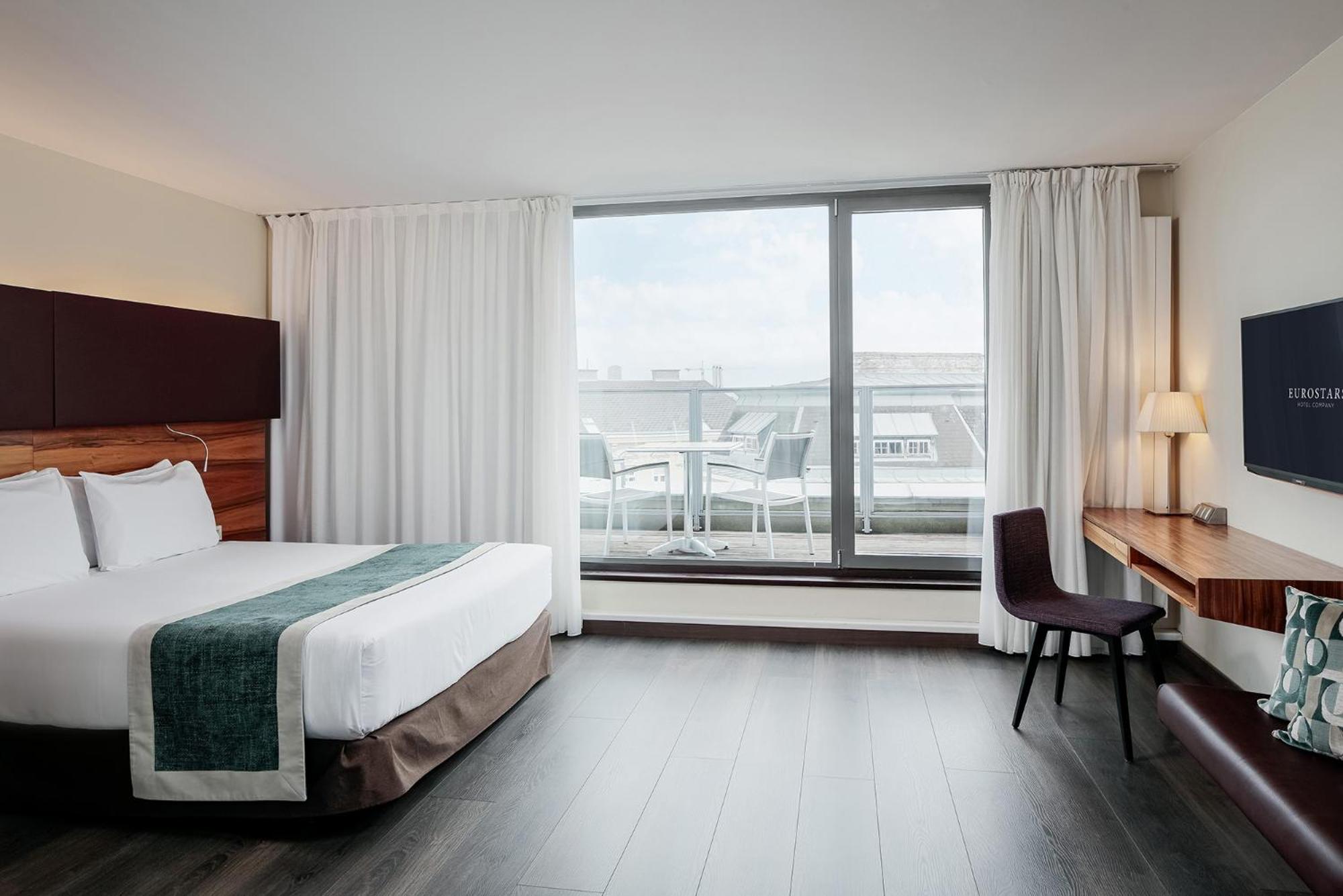 Deluxe Double Room Balcony