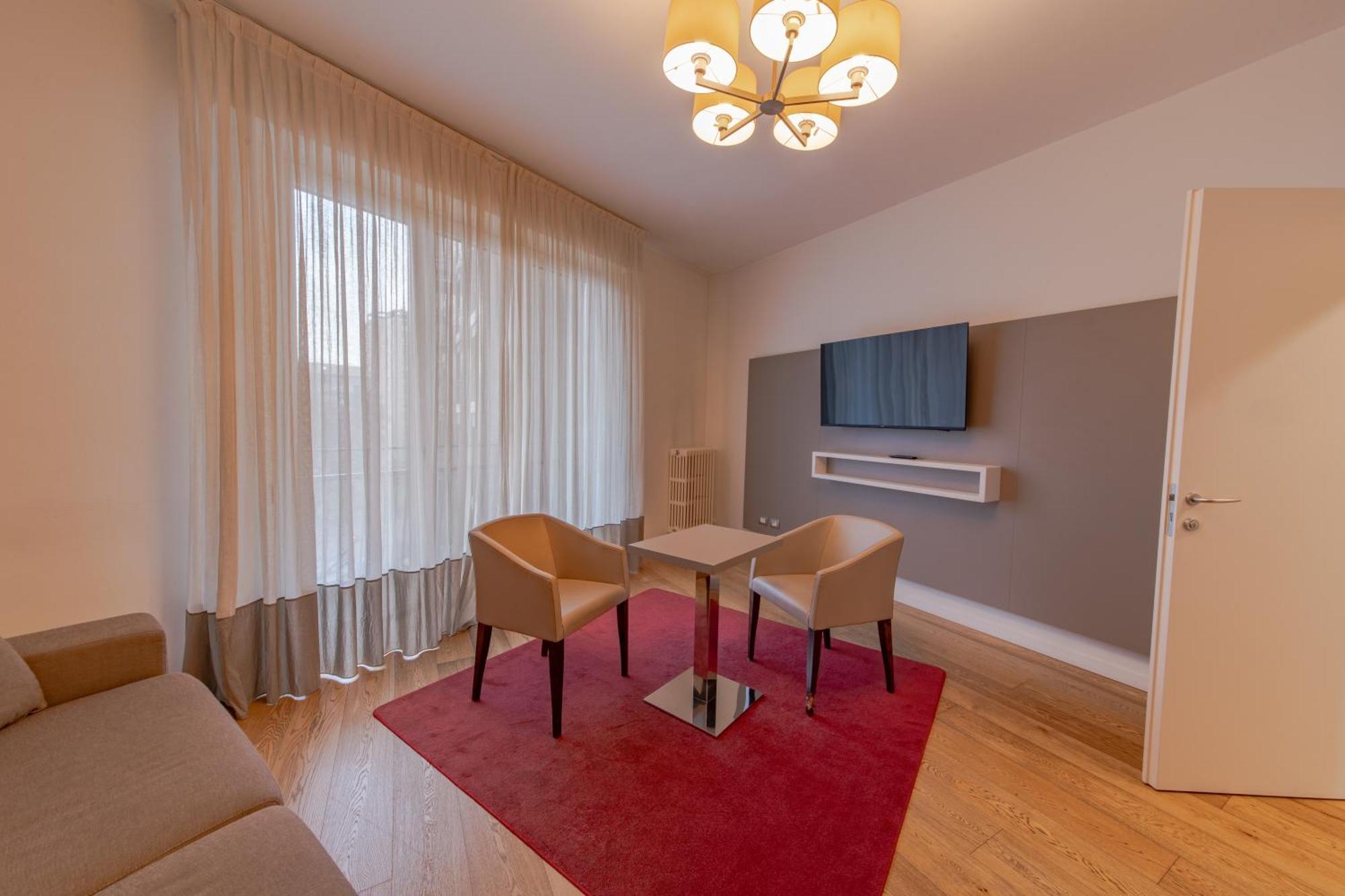 Superior Apartment