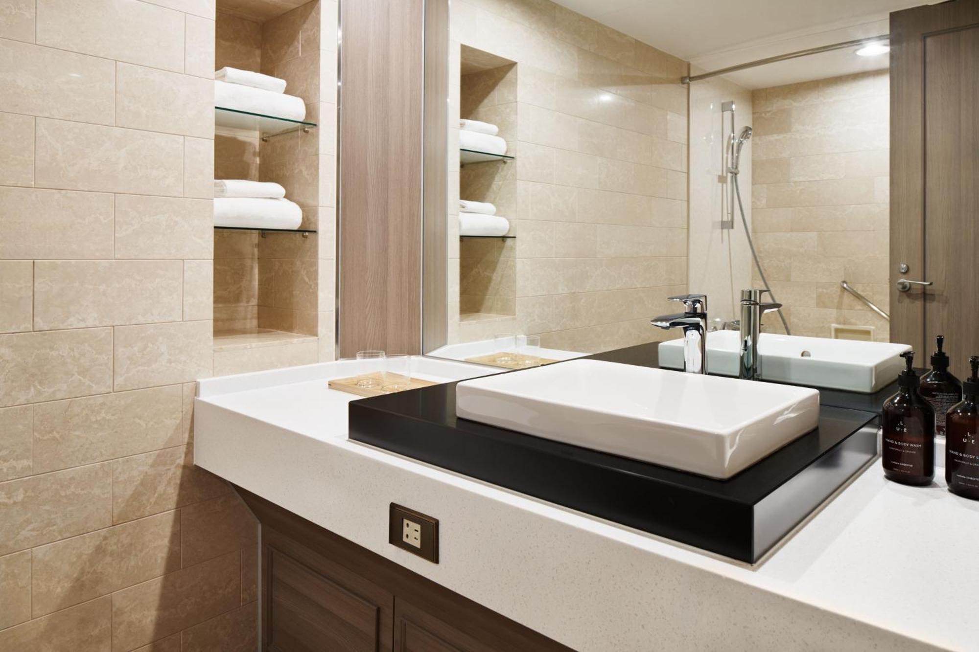 Grand Double Room with Two Double Beds