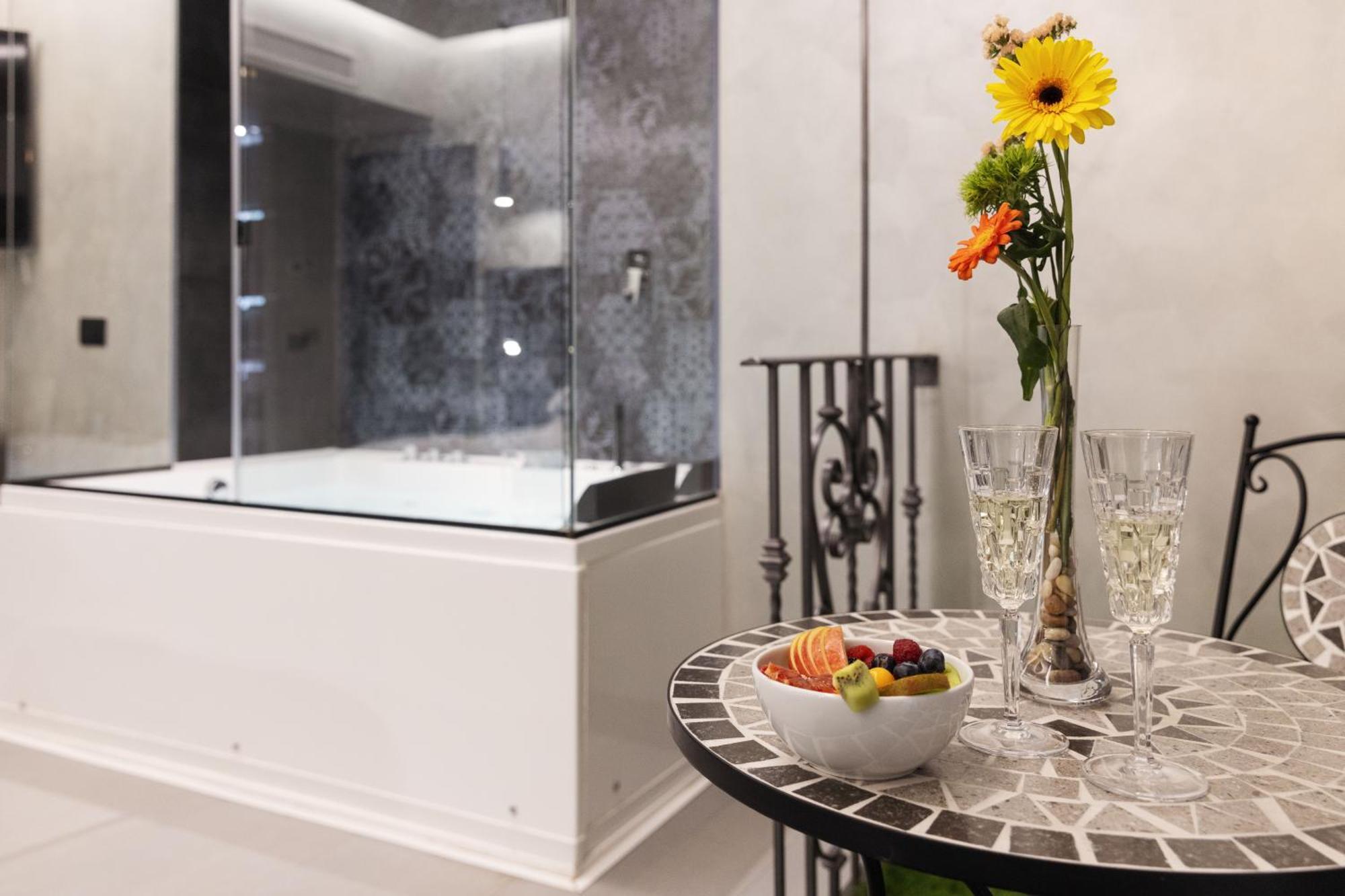 Suite Spa Bath