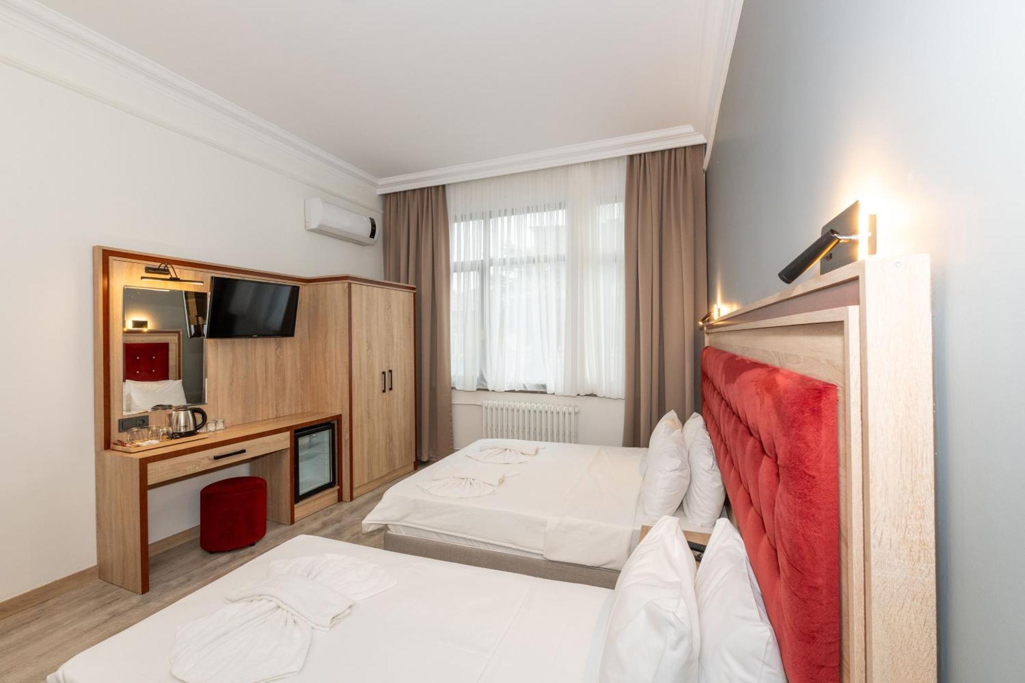 Superior Triple Room with Sea View