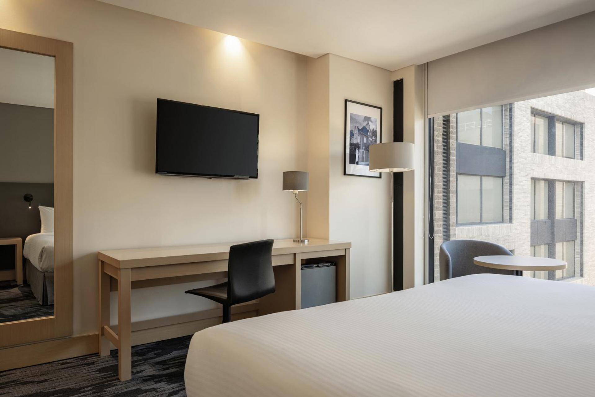 Queen Suite