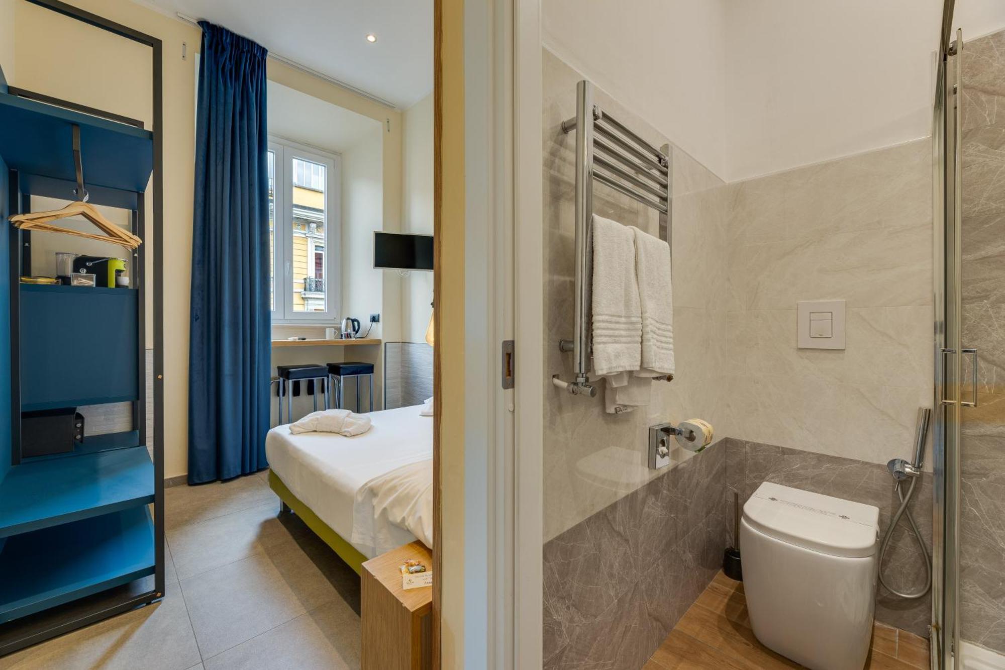 Small Double Room City View