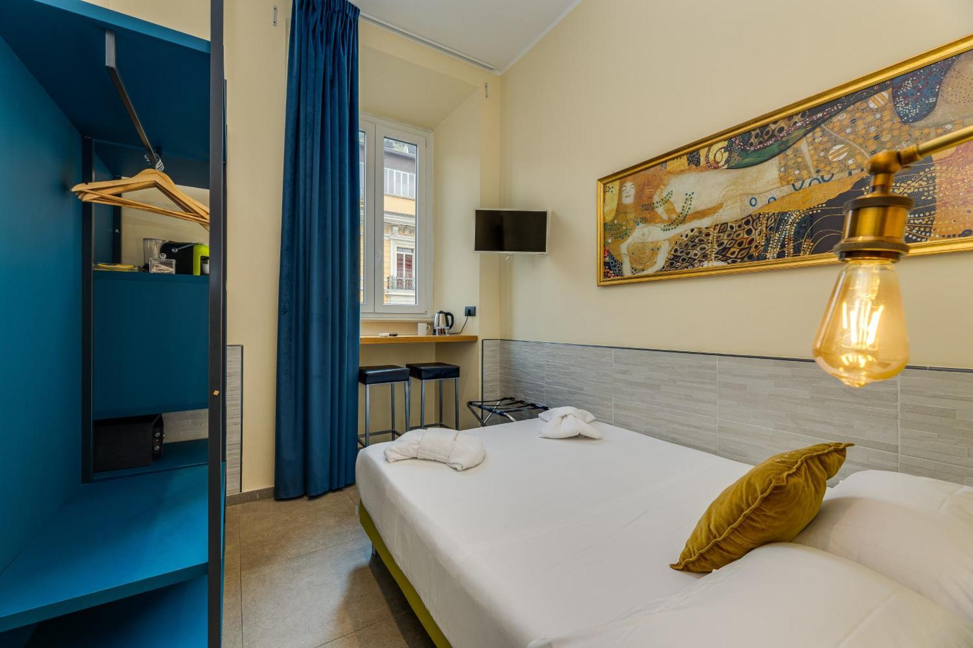 Small Double Room City View