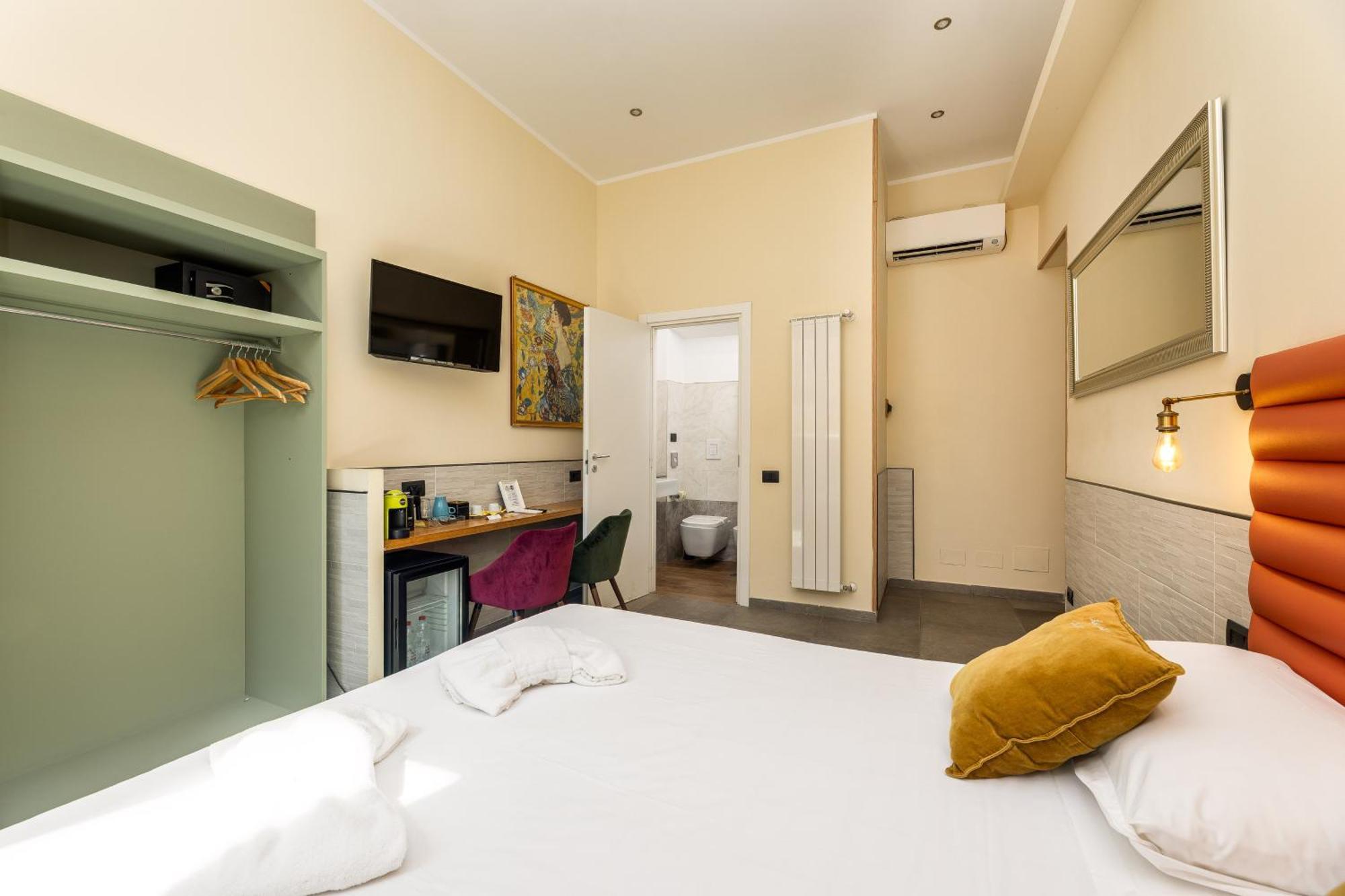 Superior Double or Twin Room City View