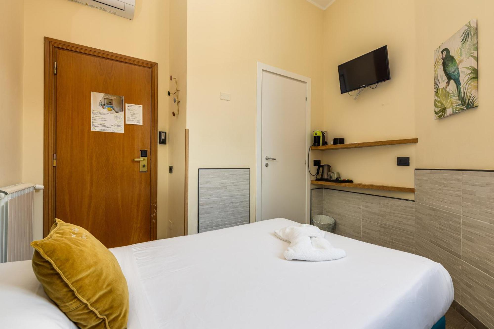 Superior Single Room