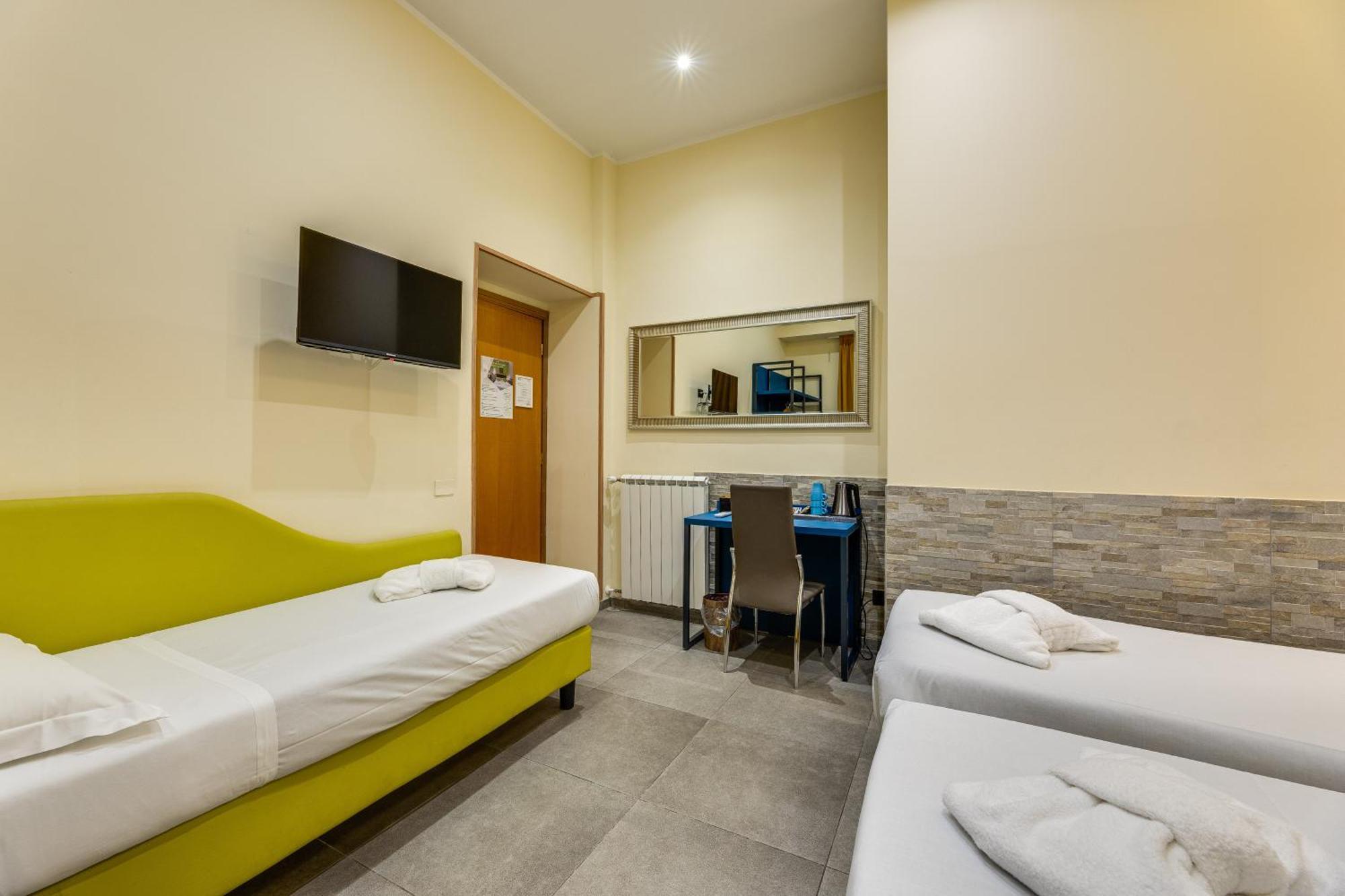 Budget Triple Room