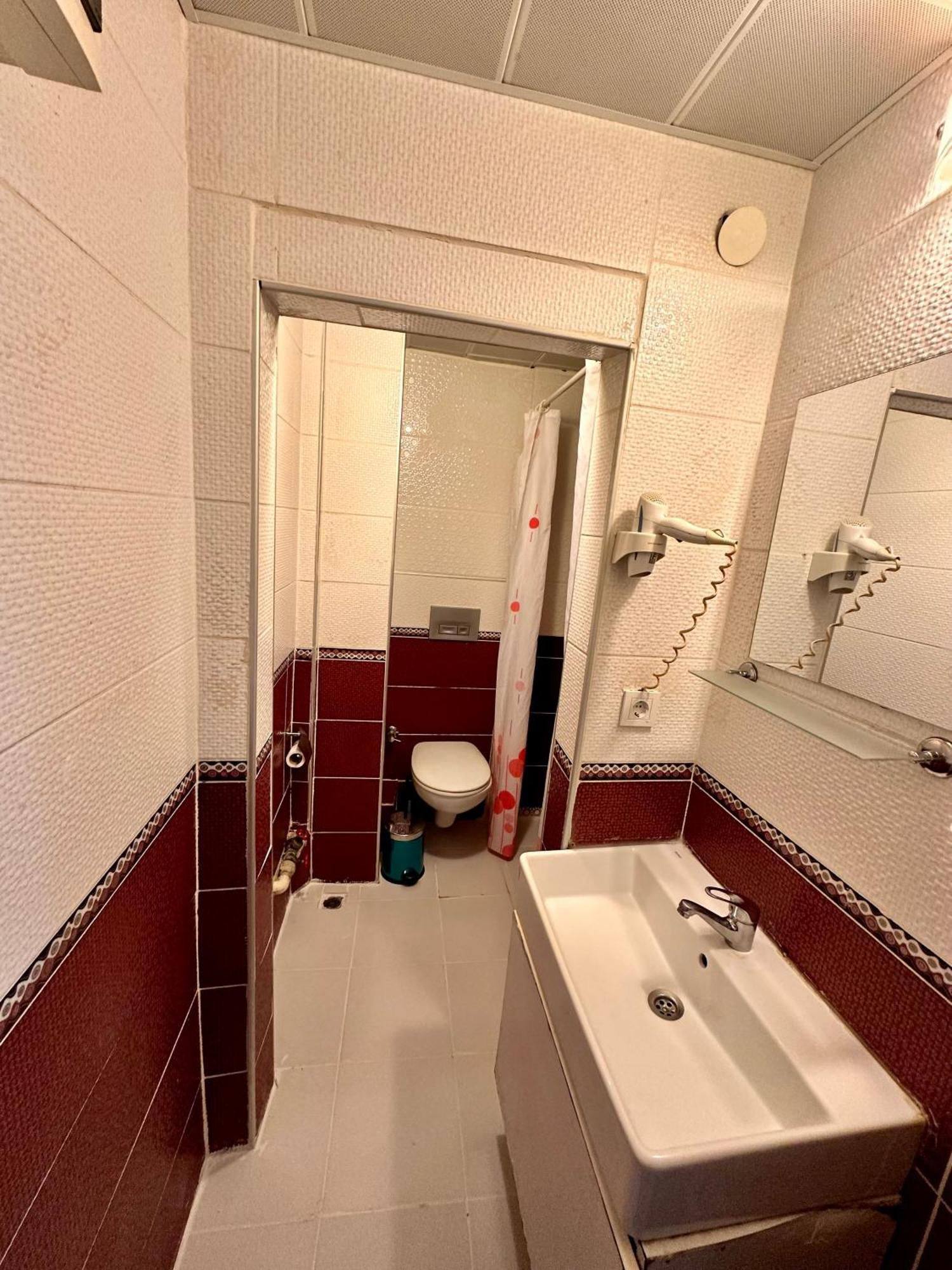 Triple Room,1660223988:JPEG