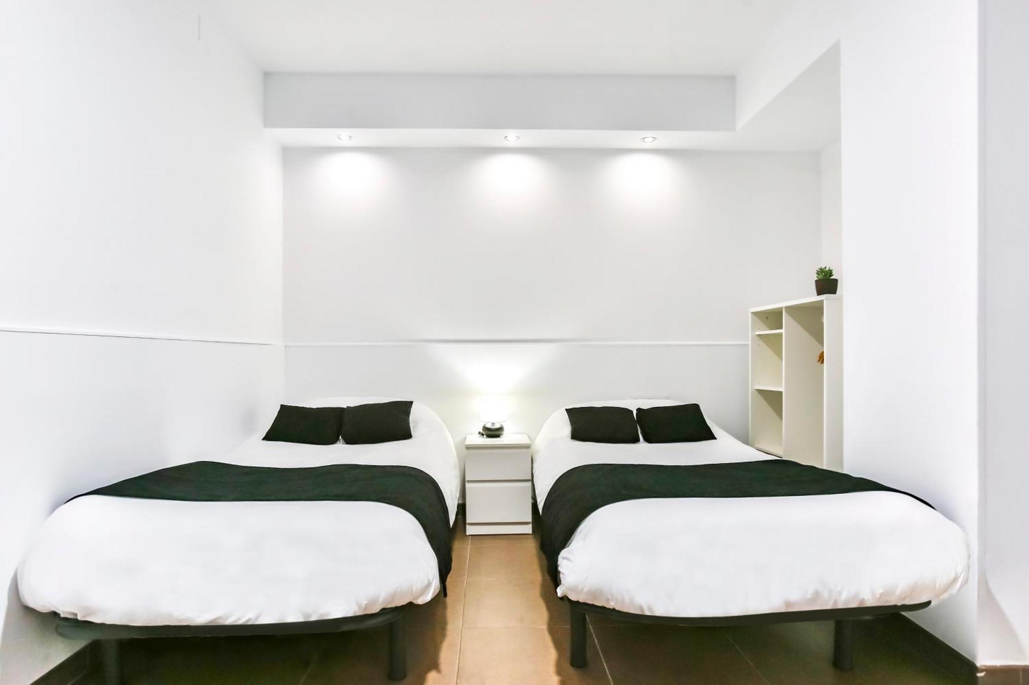 Triple Room Private Bathroom