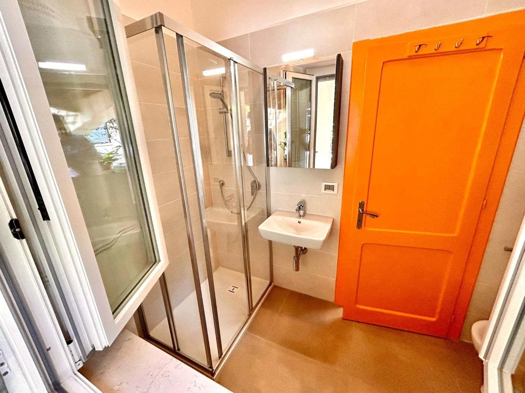 Standard Double Suite