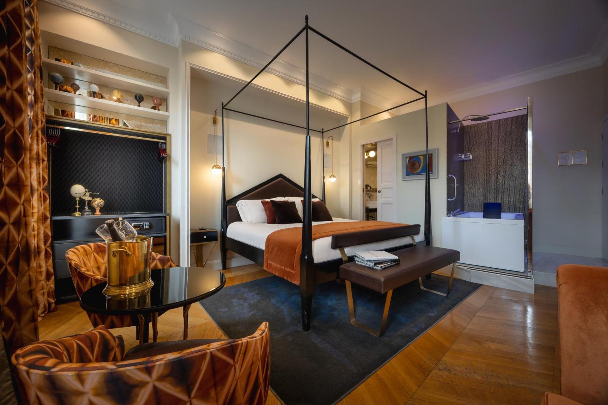 Junior Suite City View