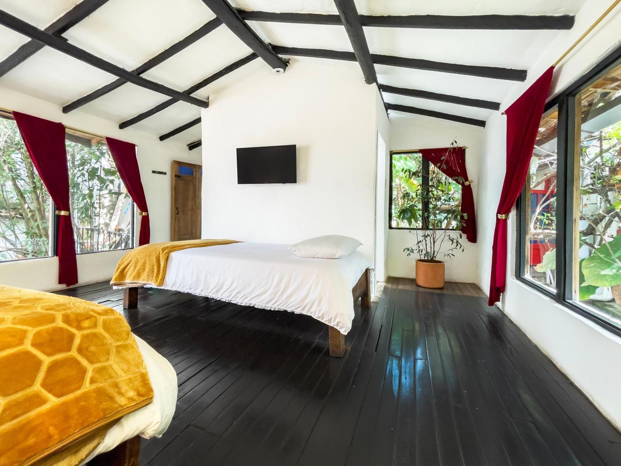 Triple Room Private Bathroom