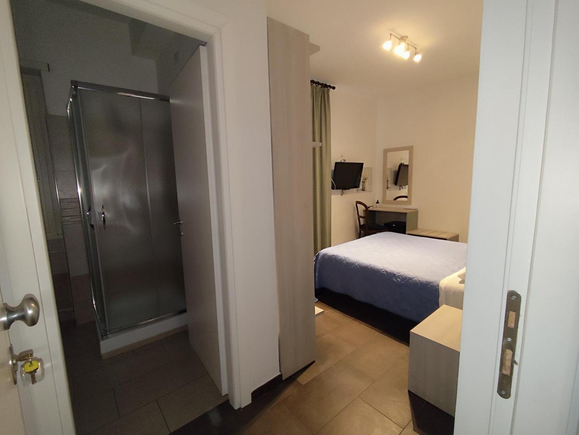 Double or Twin Room Balcony