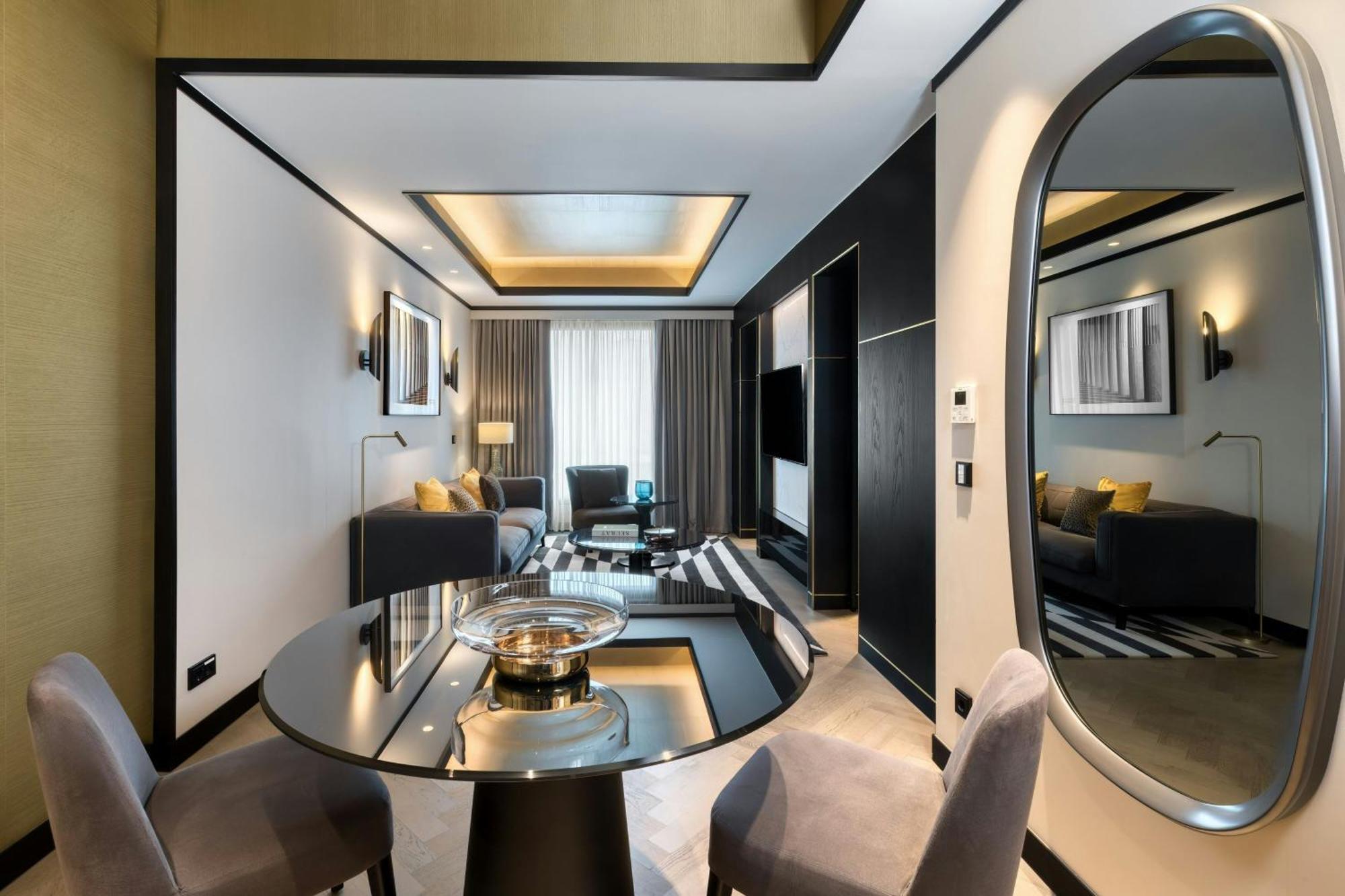 City View One Bedroom Suite 1 King Bed