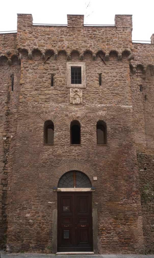 Suite Separate Building