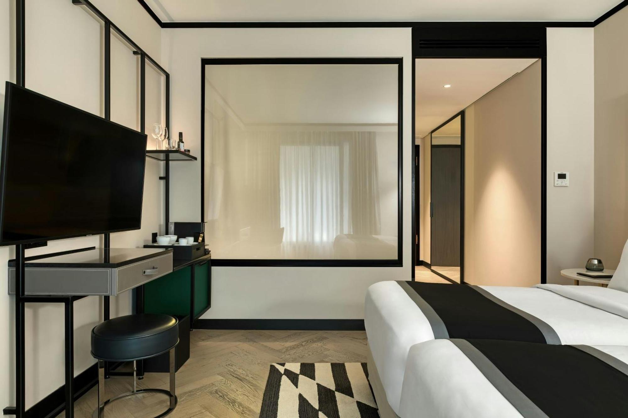 City View Executive Guestroom 2 Single Beds